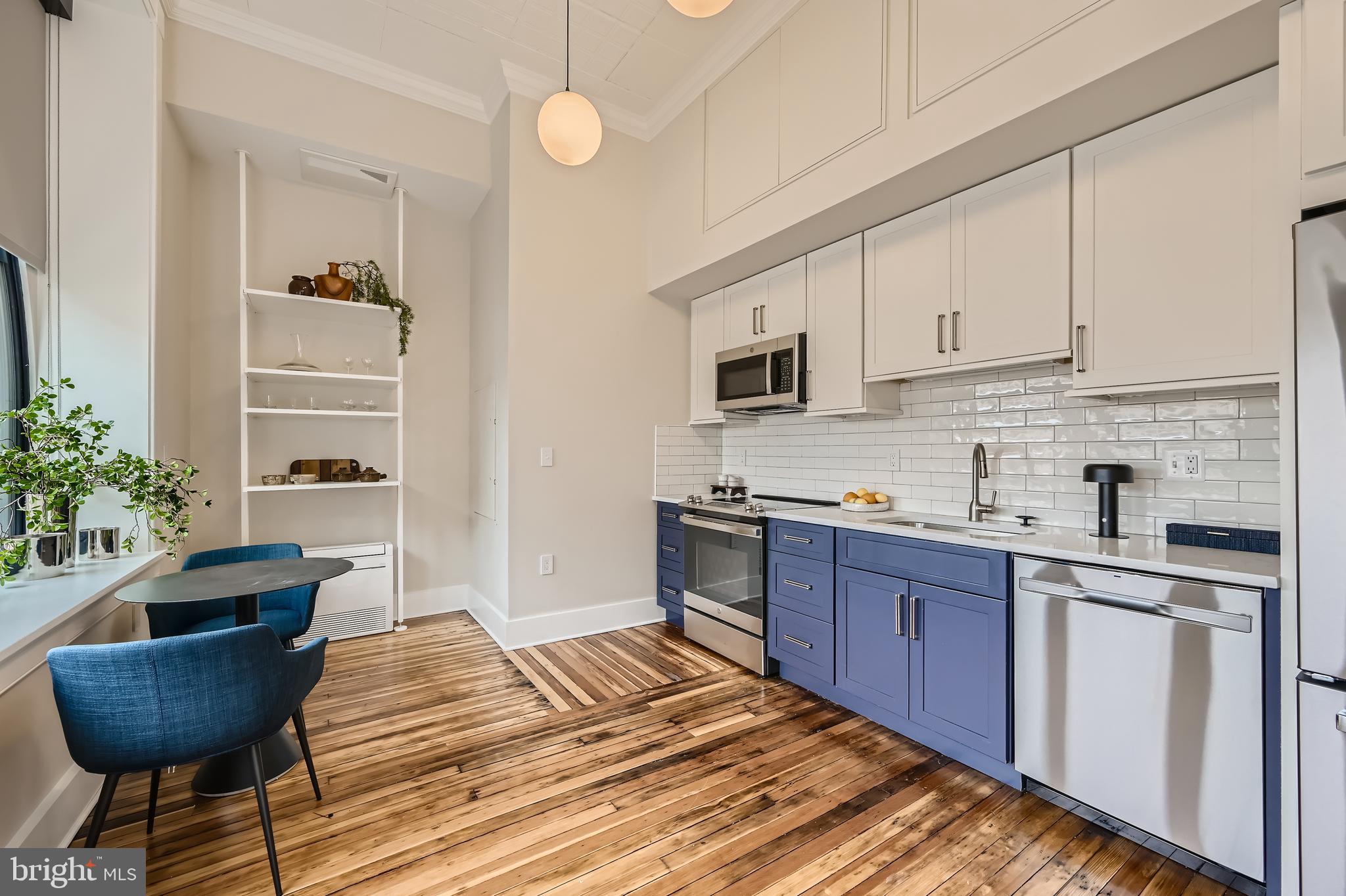 BROMO ARTS DISTRICT - Residential Lease