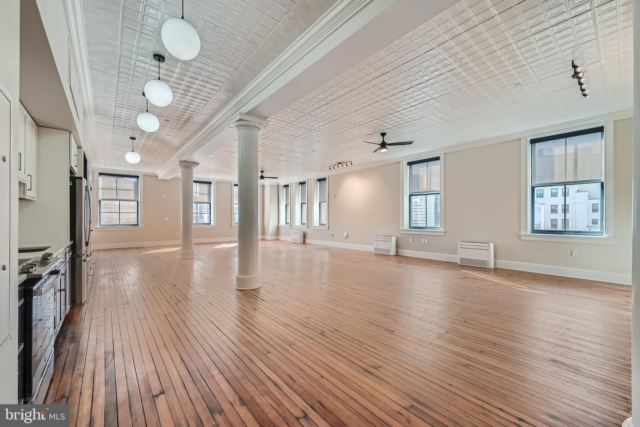 BROMO ARTS DISTRICT - Residential Lease