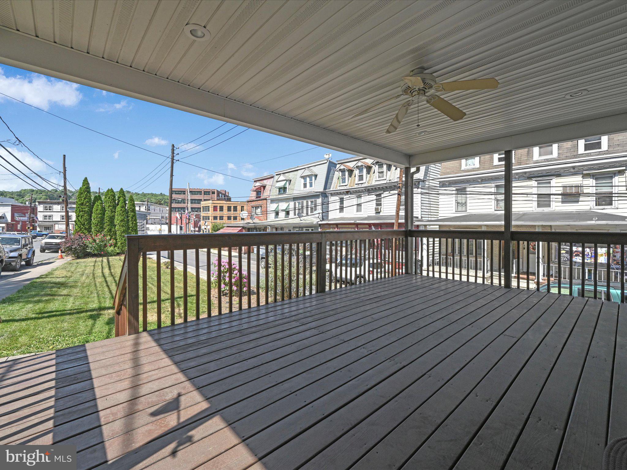 MINERSVILLE - Residential