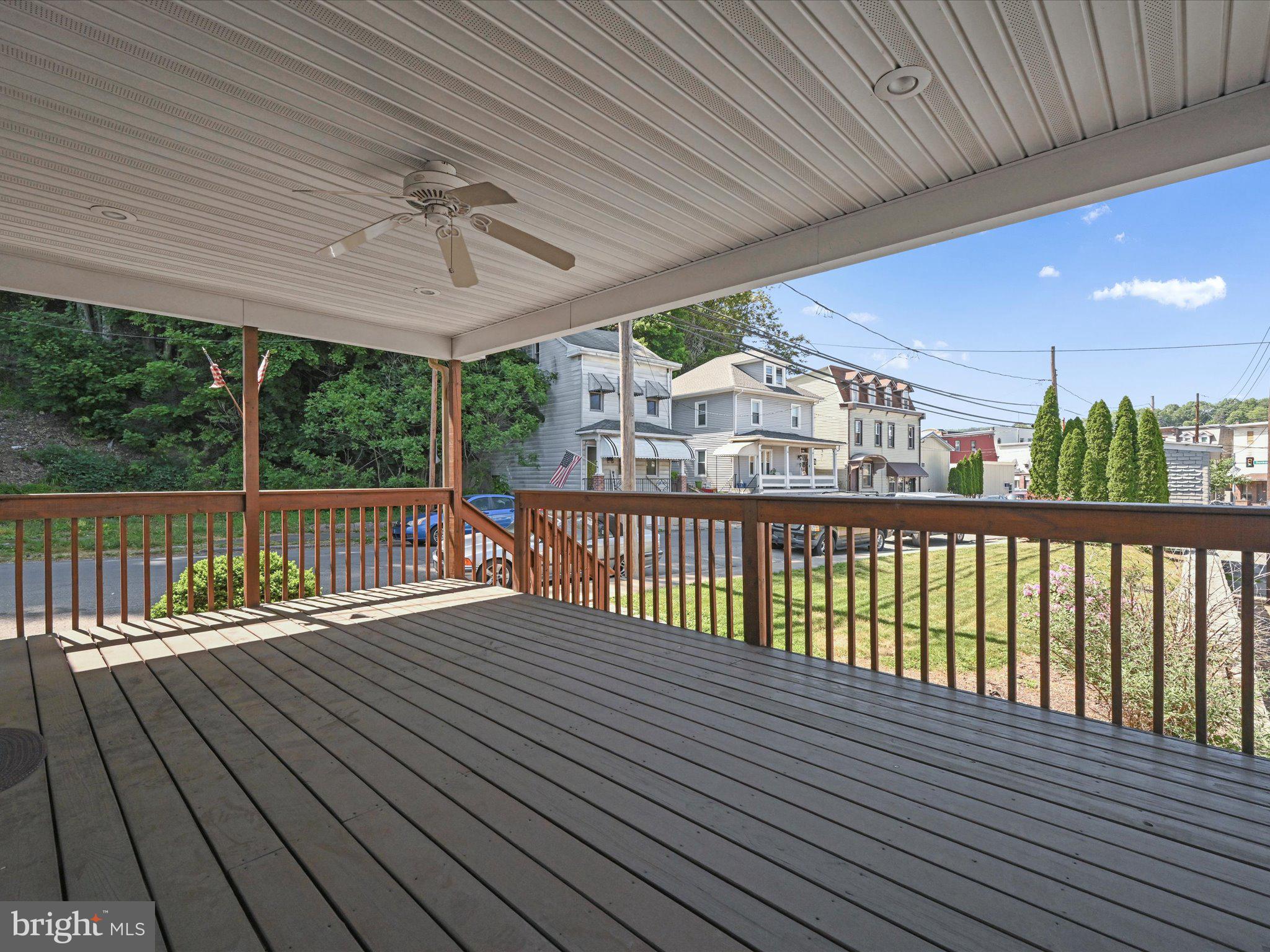 MINERSVILLE - Residential