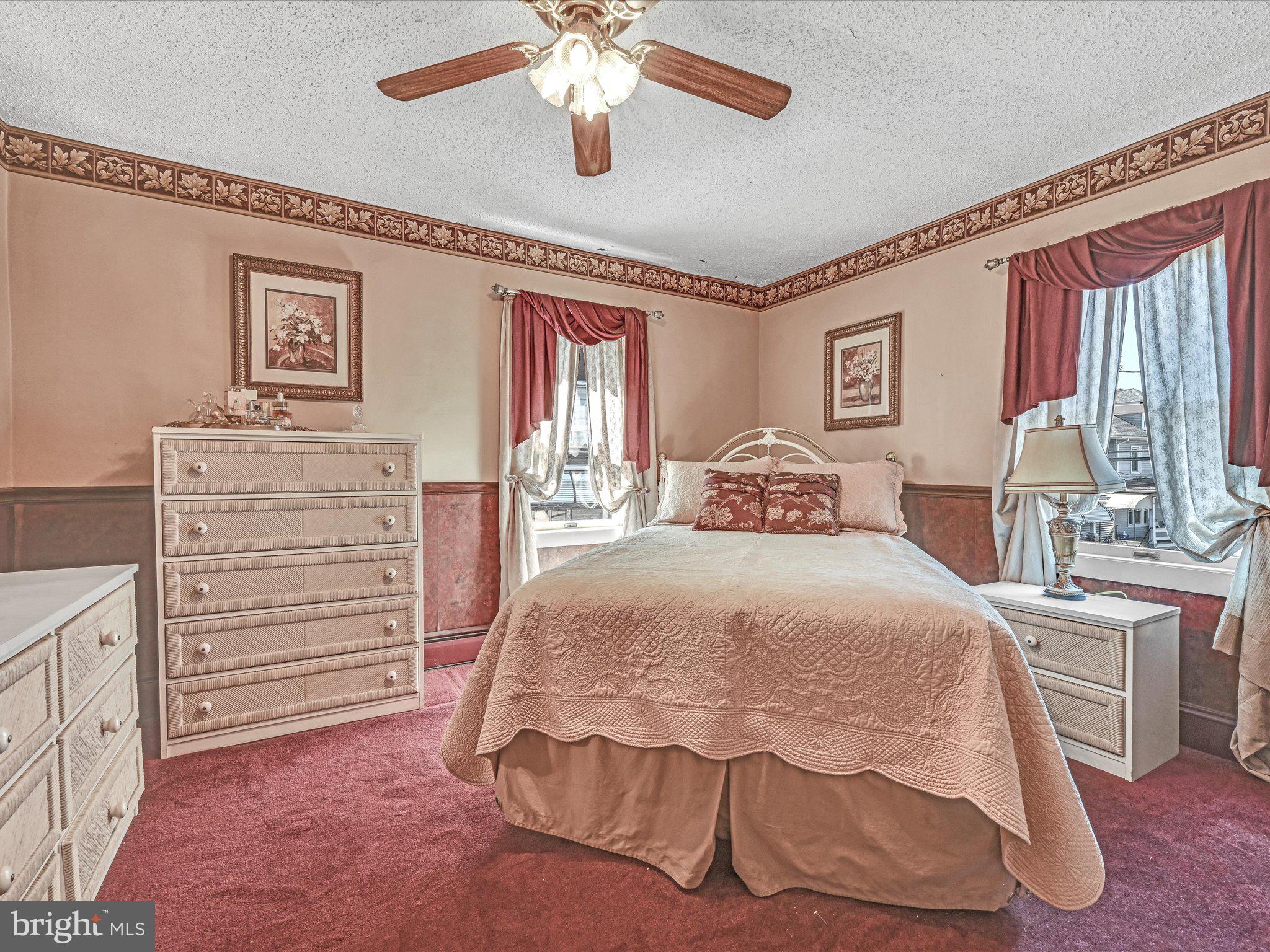 MINERSVILLE - Residential