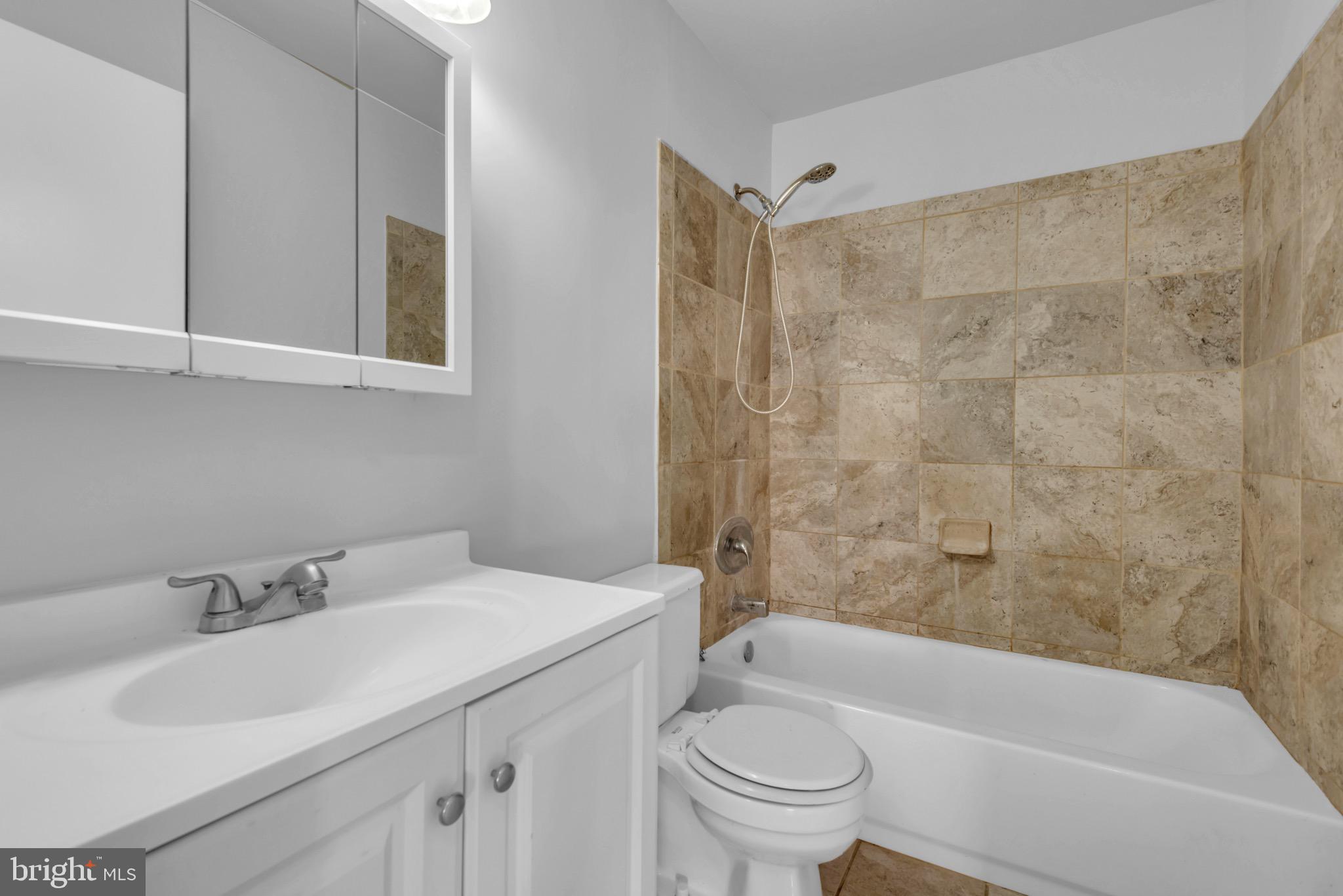 SUN VALLEY CONDOMINIUMS - Residential