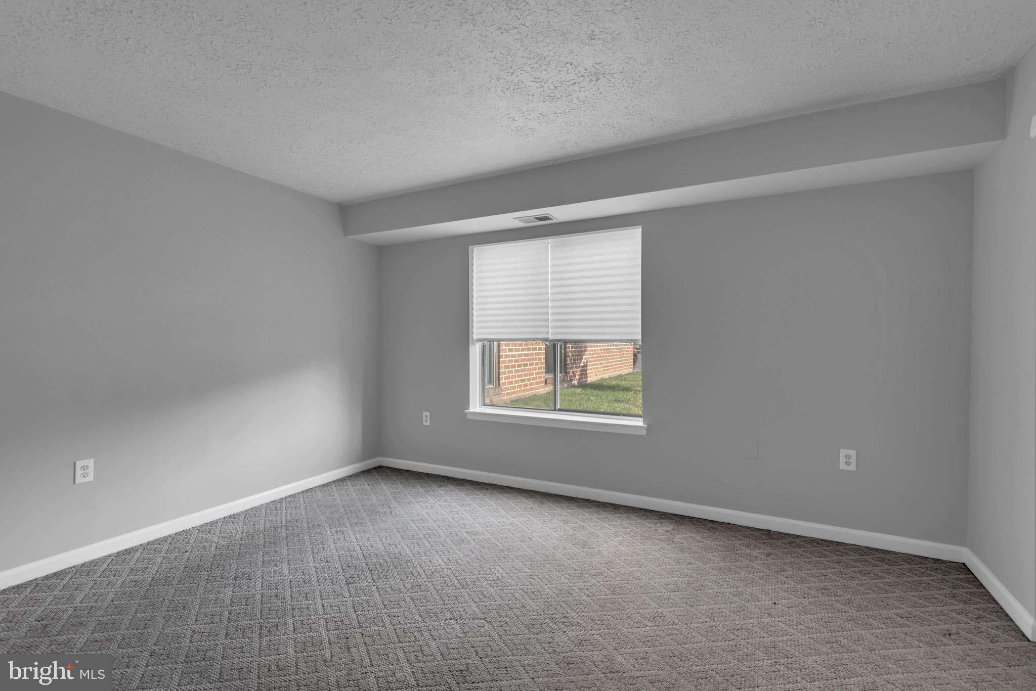 SUN VALLEY CONDOMINIUMS - Residential