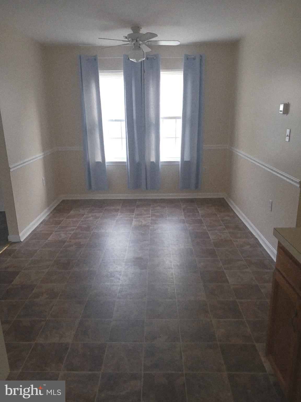 341 WOODPOINT AVENUE A & B