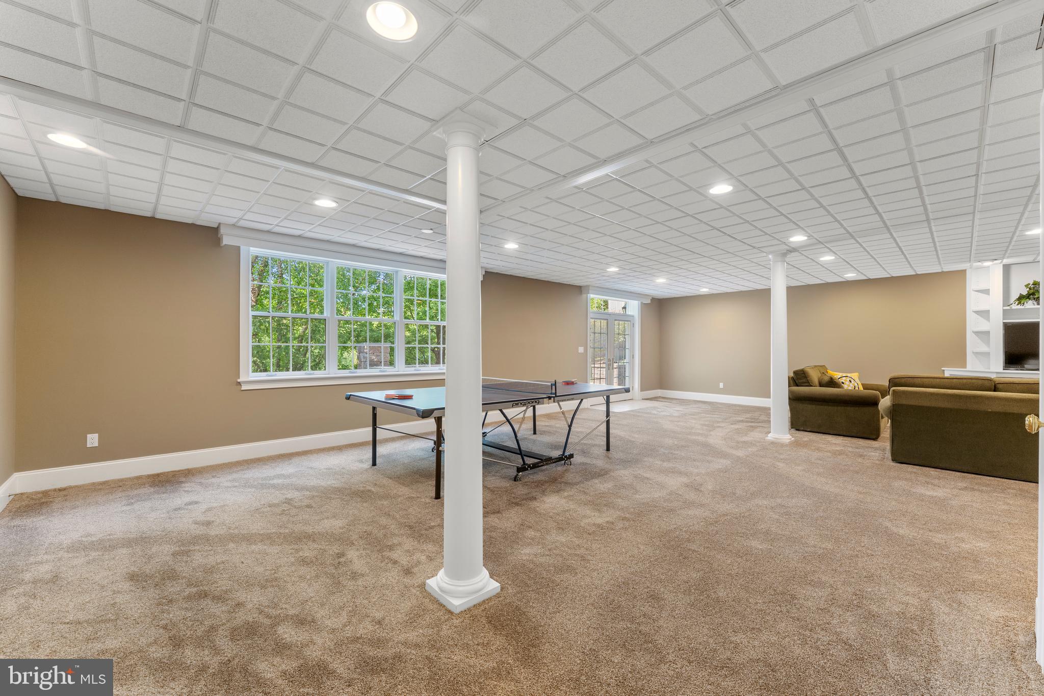 FAWN CREEK - Residential