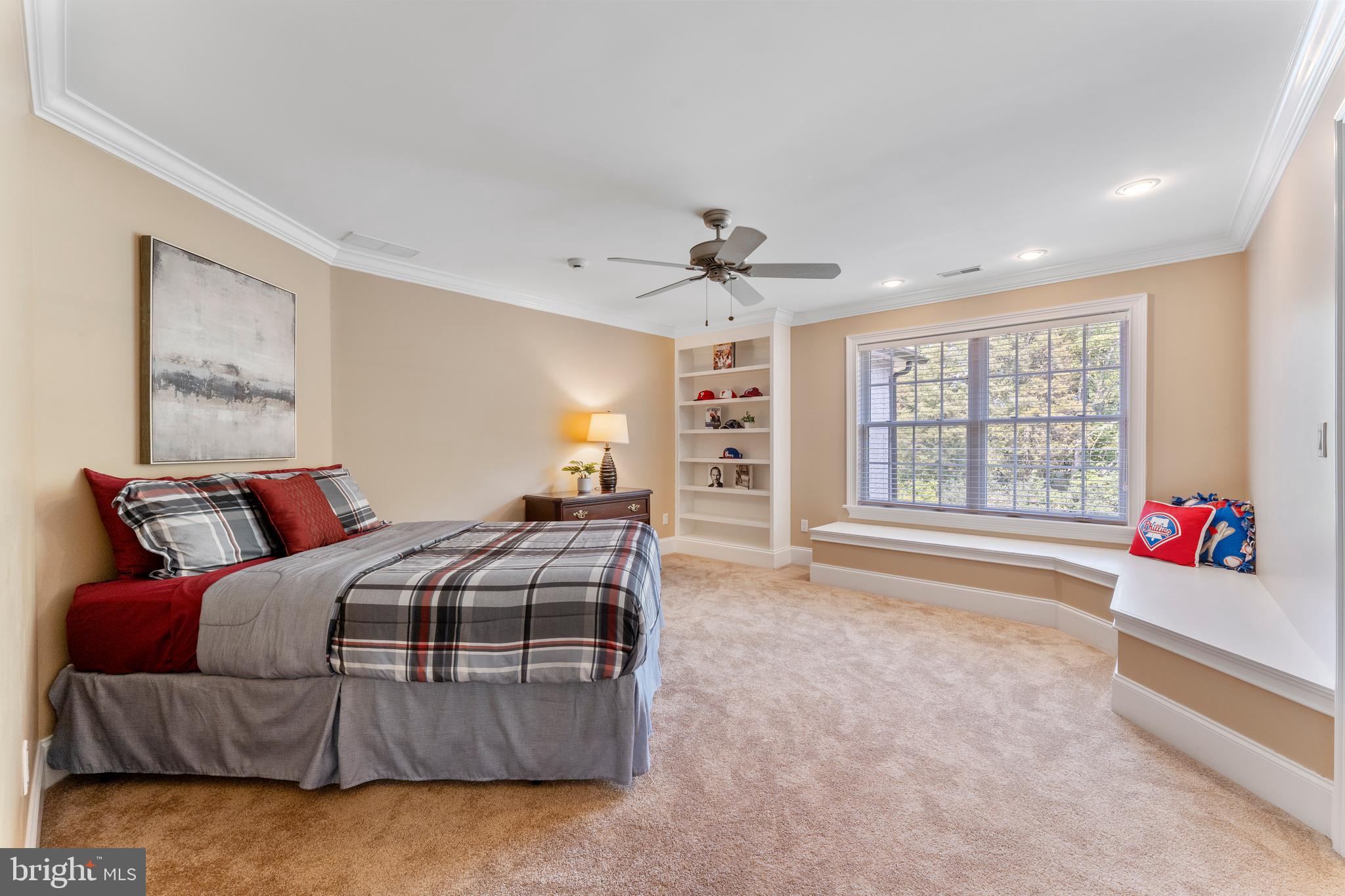 FAWN CREEK - Residential