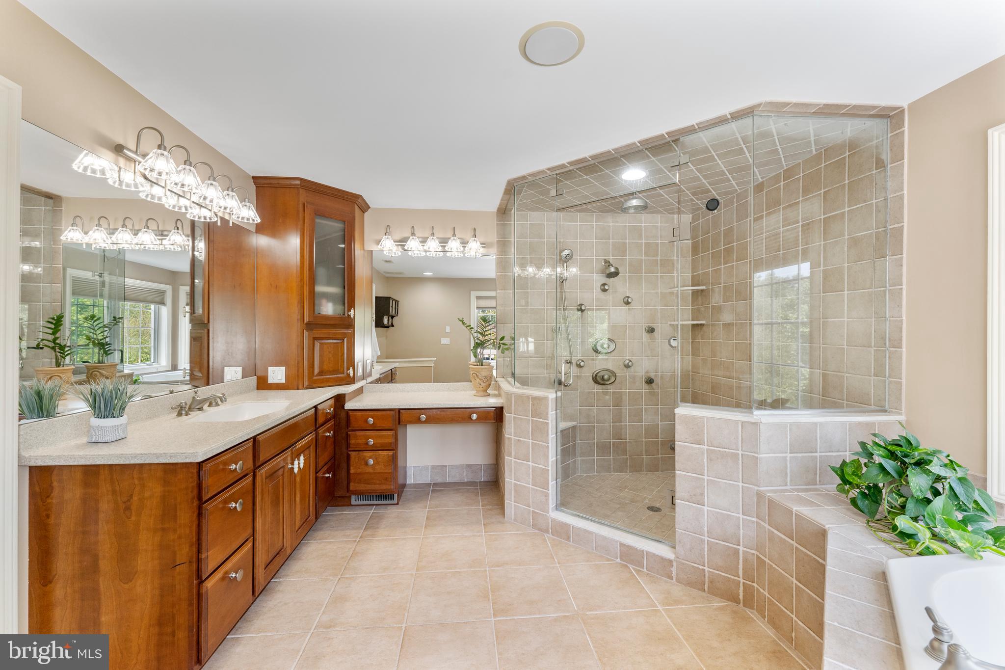 FAWN CREEK - Residential