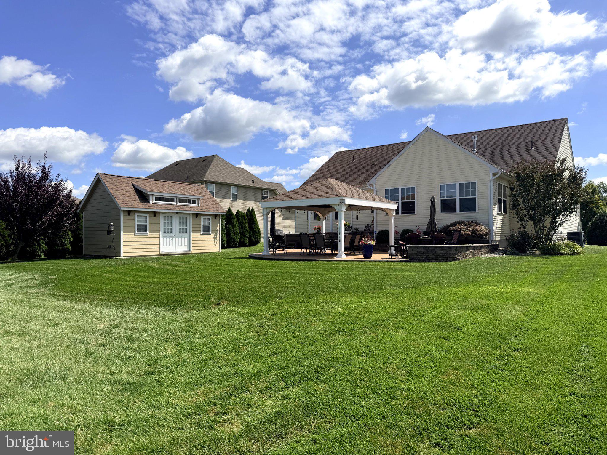 38 GRANITE LANE