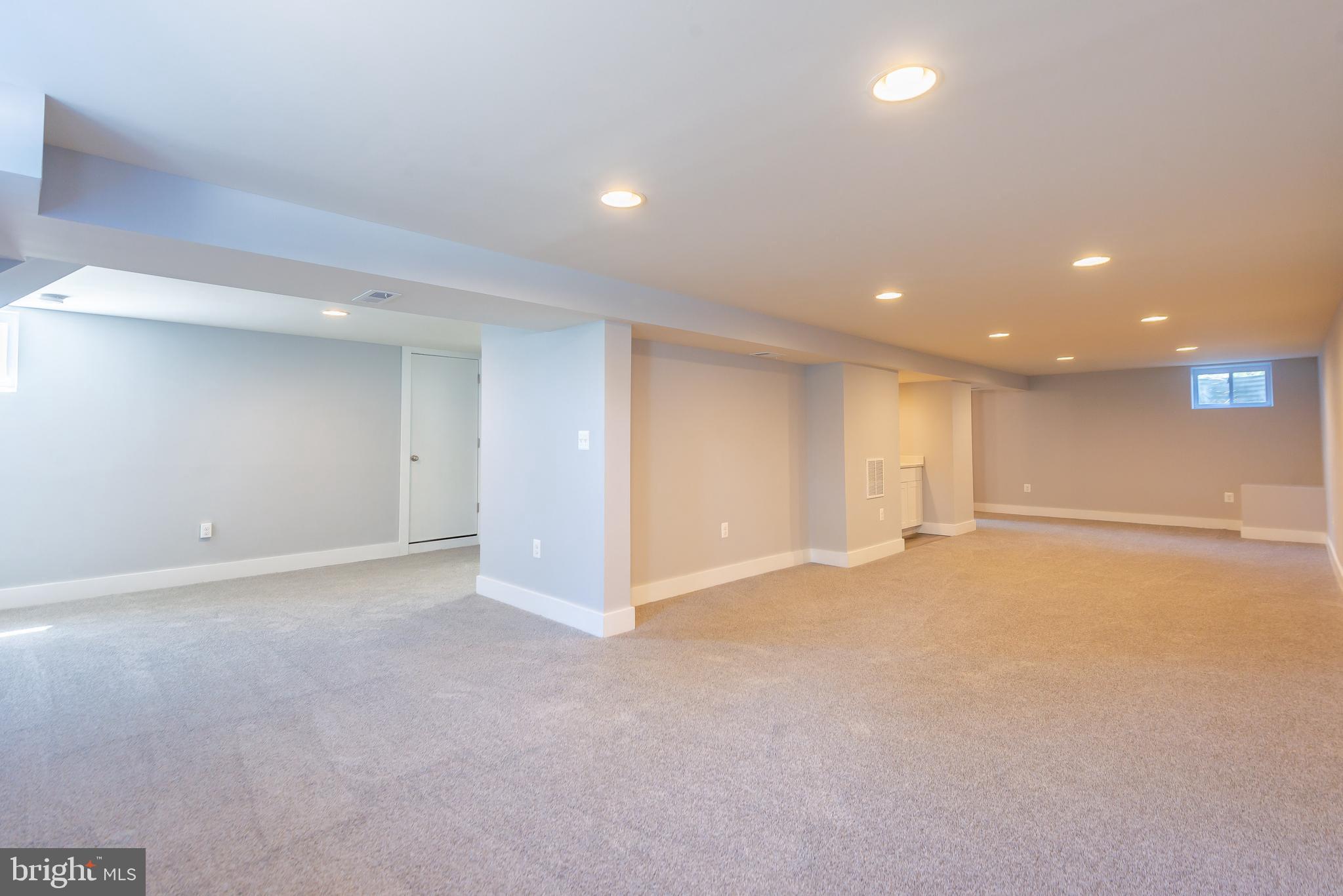 BEL FOREST - Residential Lease