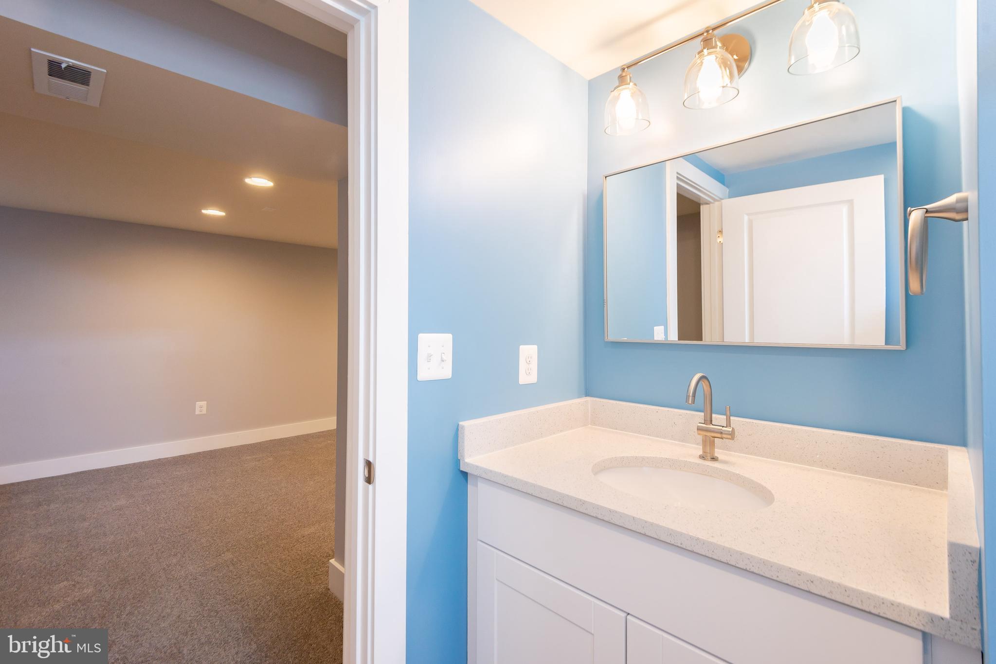 BEL FOREST - Residential Lease