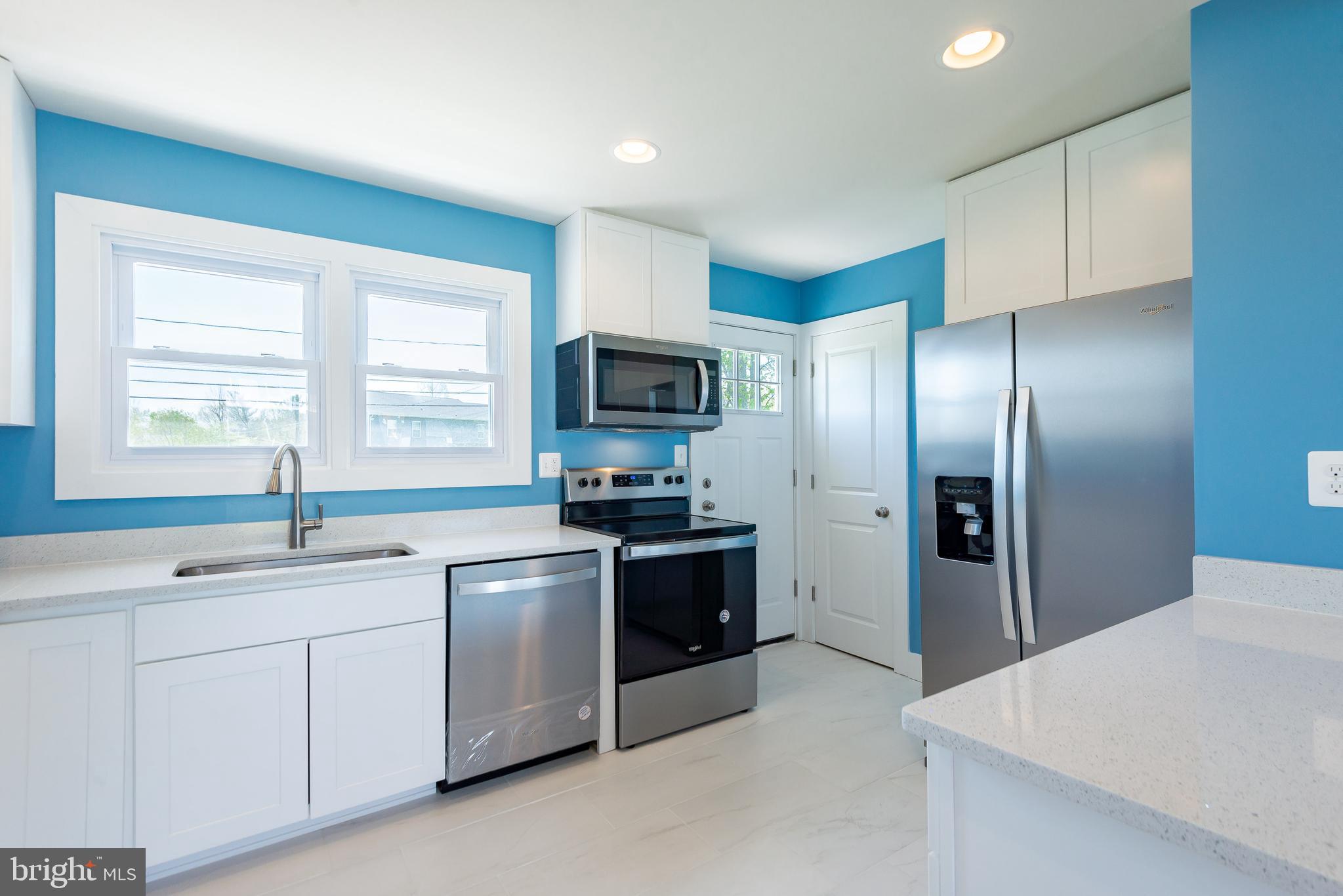 BEL FOREST - Residential Lease