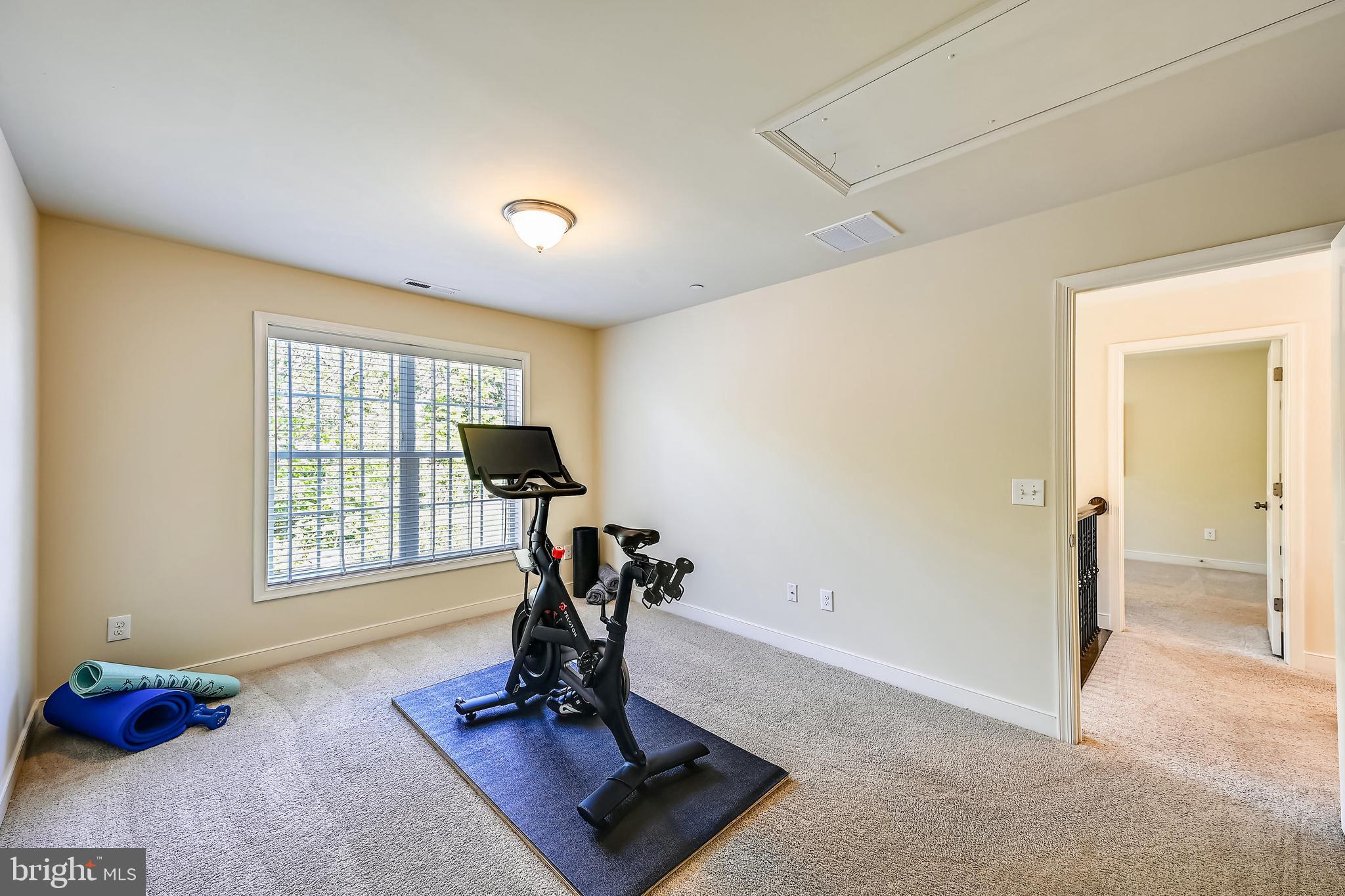 ARUNDEL ON THE BAY - Residential