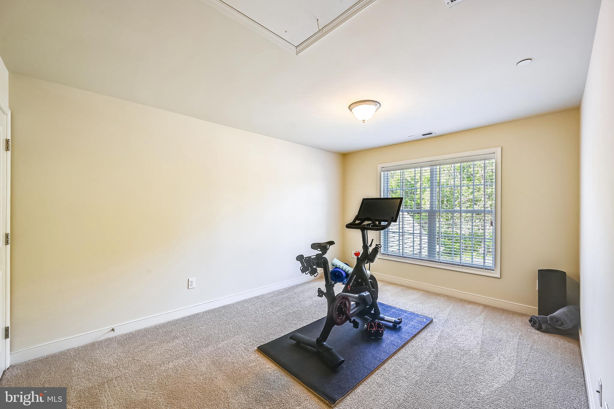 ARUNDEL ON THE BAY - Residential