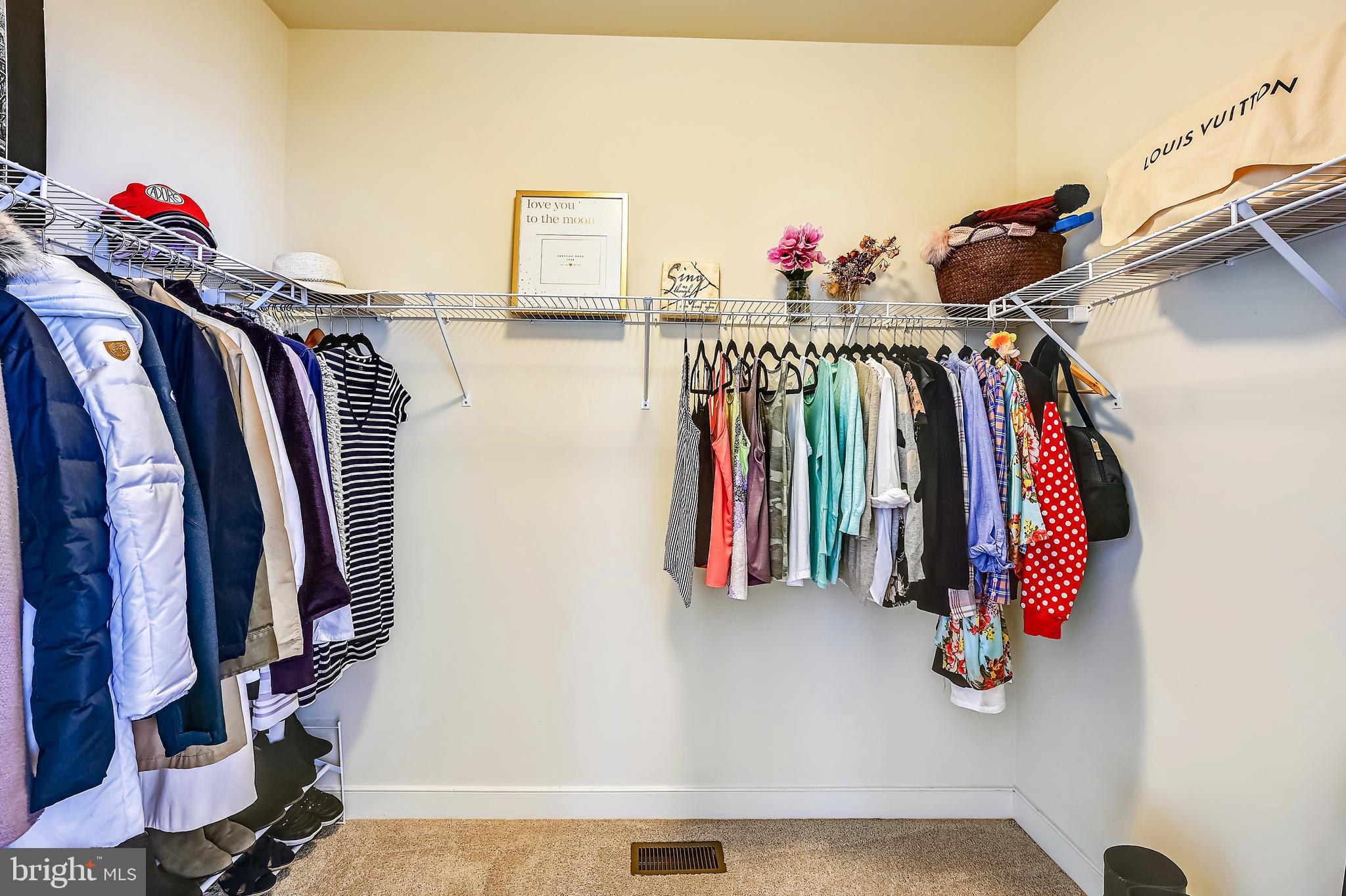 ARUNDEL ON THE BAY - Residential