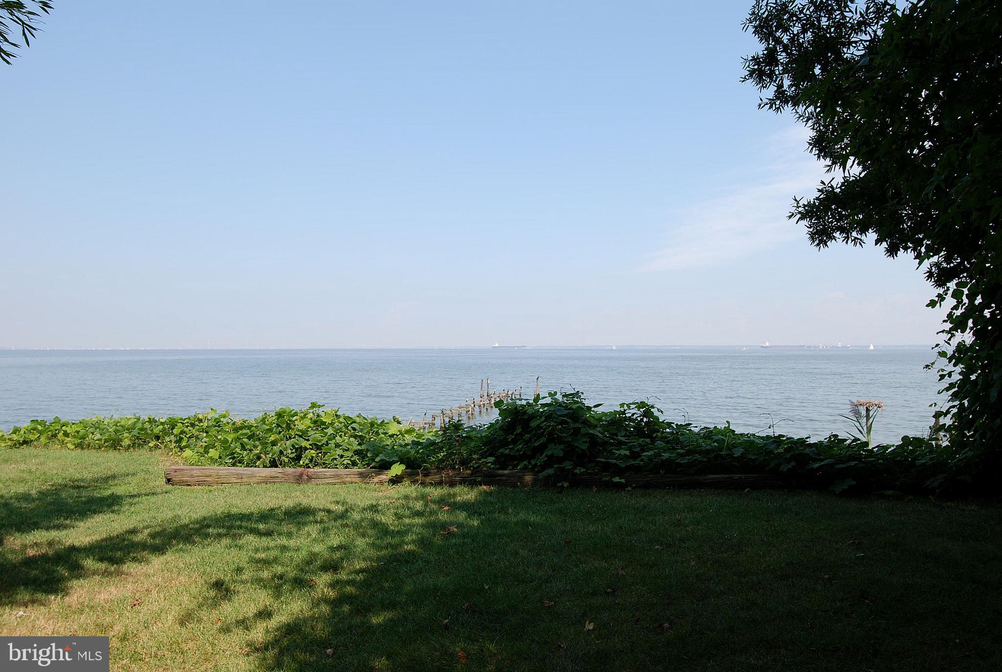 ARUNDEL ON THE BAY - Residential