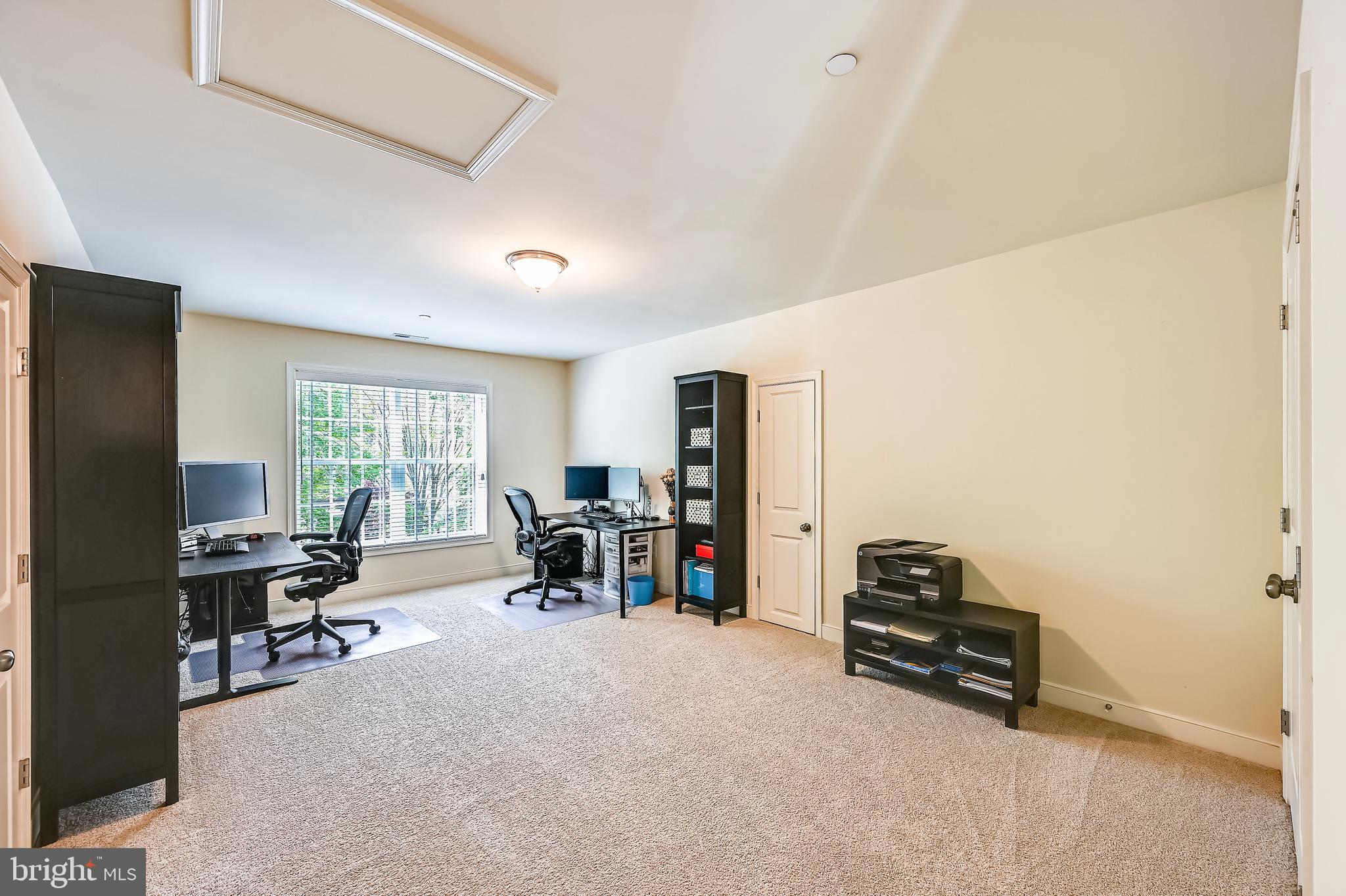 ARUNDEL ON THE BAY - Residential