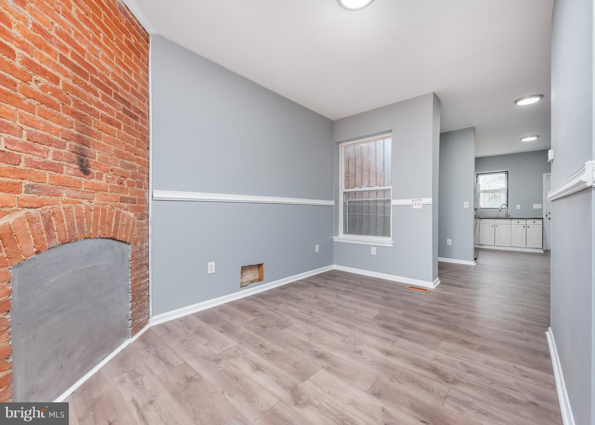 SANDTOWN-WINCHESTER - Residential