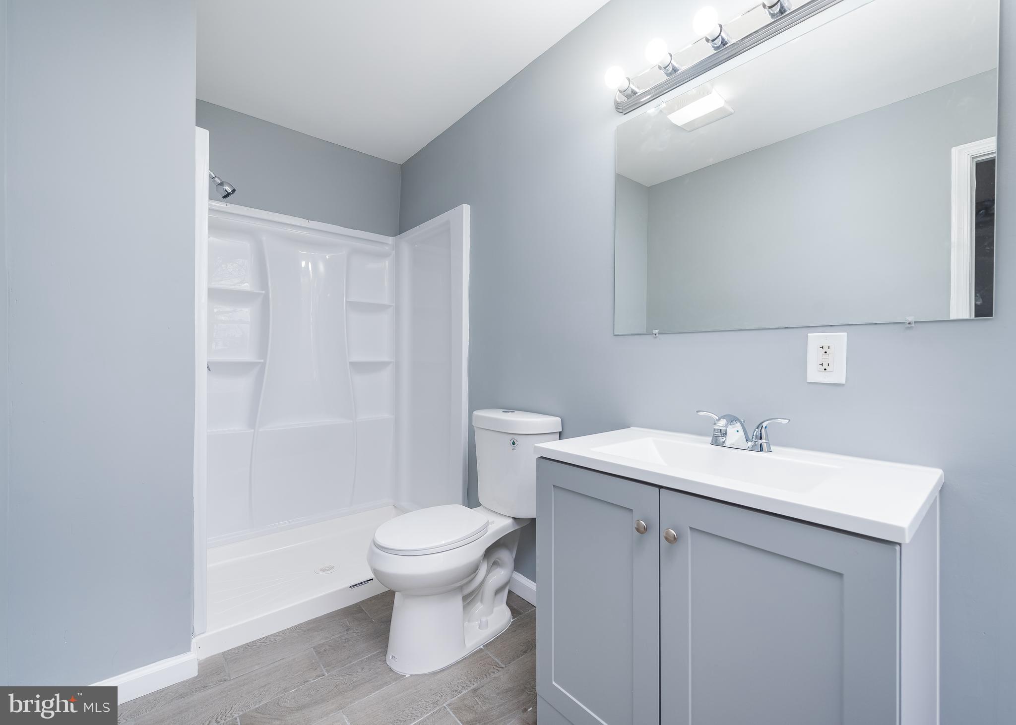 SANDTOWN-WINCHESTER - Residential