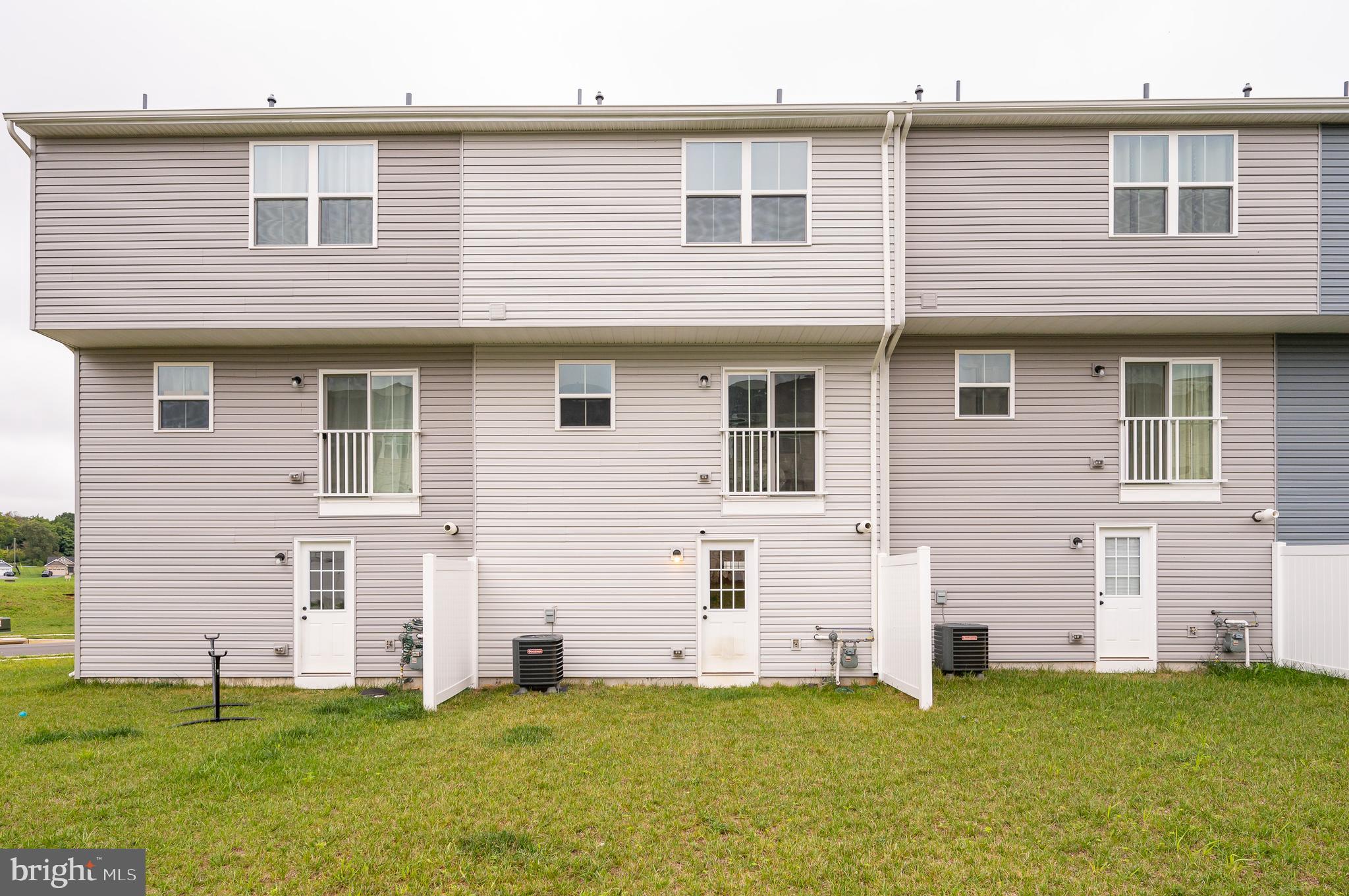 THE LAKES AT MARTINSBURG - Residential