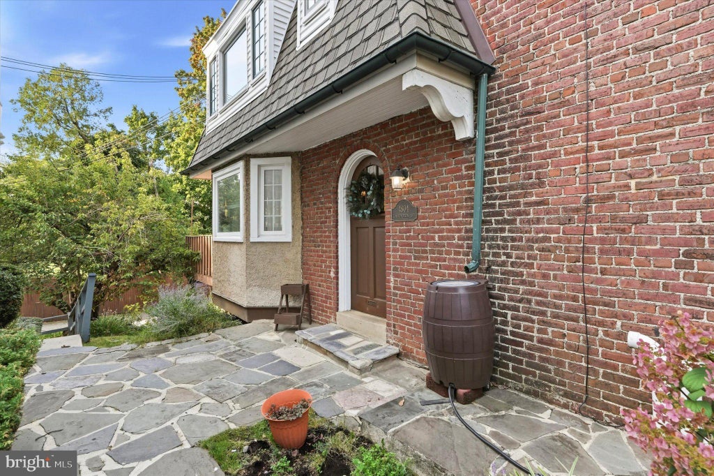 Photo of 4804 Conshohocken Avenue, PHILADELPHIA, PA 19131 (MLS # PAPH2678500)