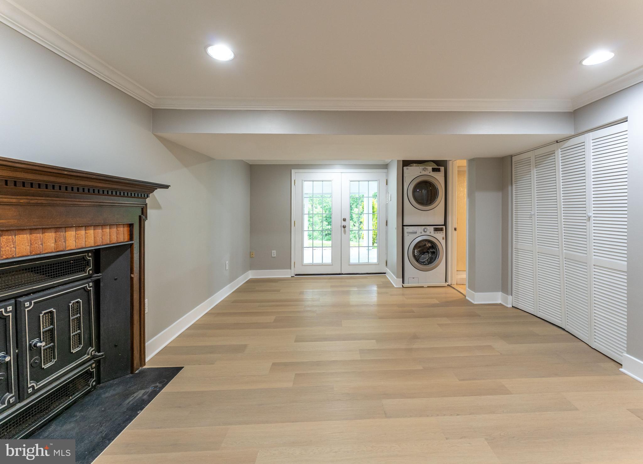 GERMANTOWN ESTATES - Residential