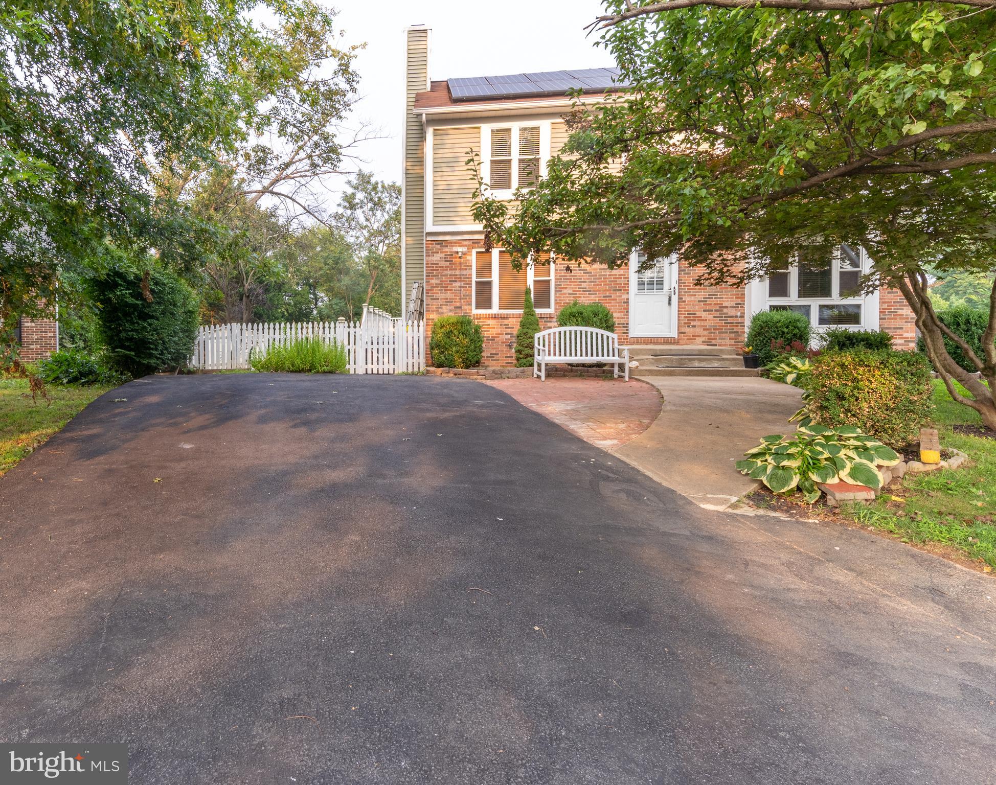 3 MCFARLIN COURT