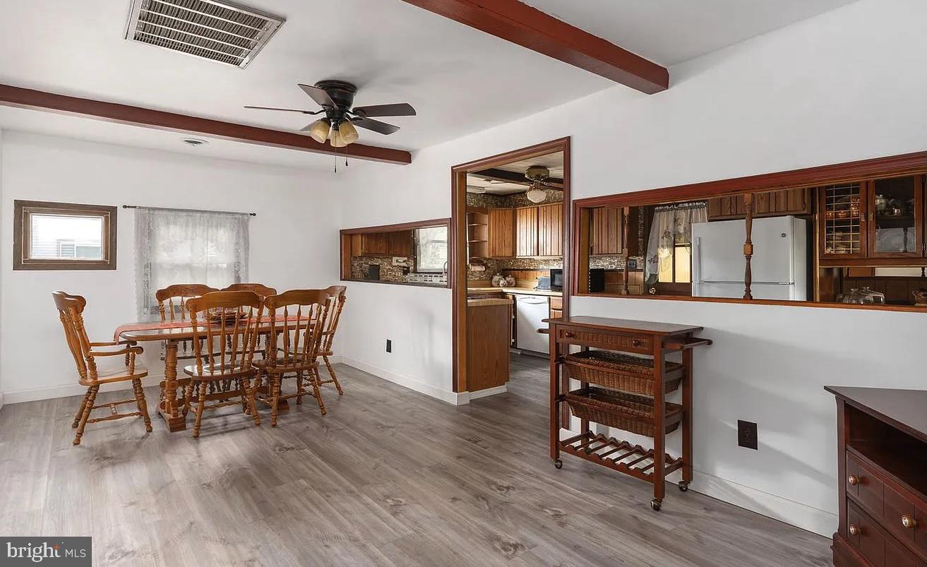 314 LAKE DRIVE