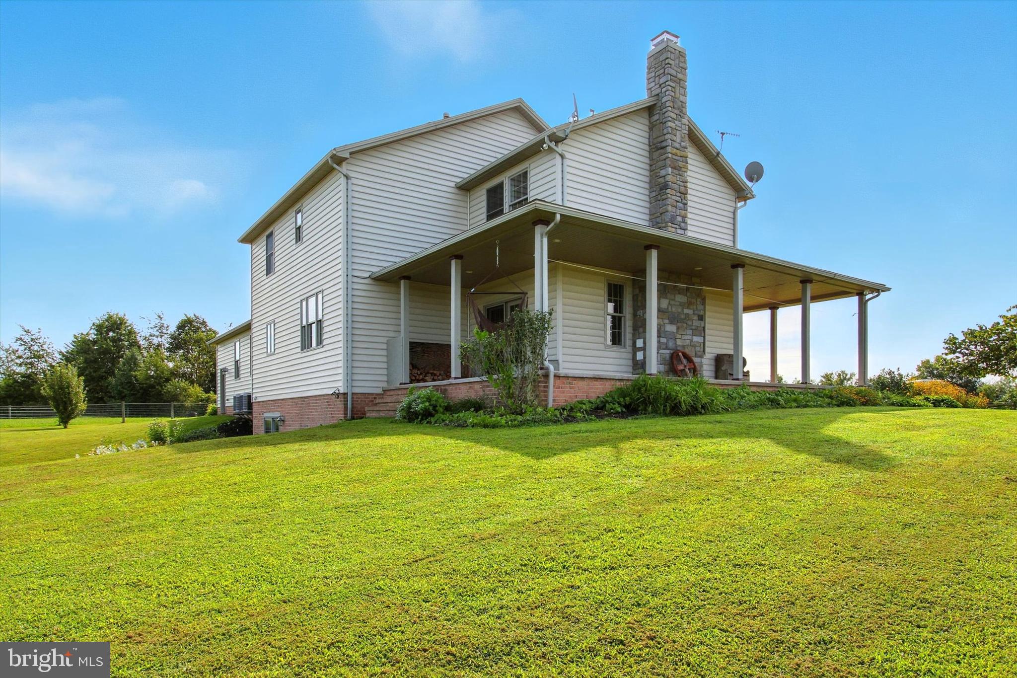 EAST BERLIN AREA - Farm