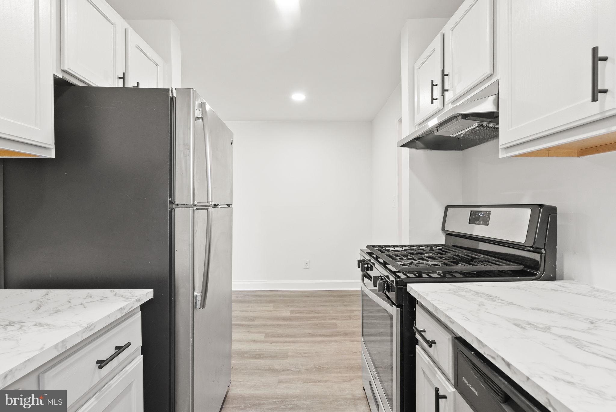 FARRINGTON PLACE - Residential