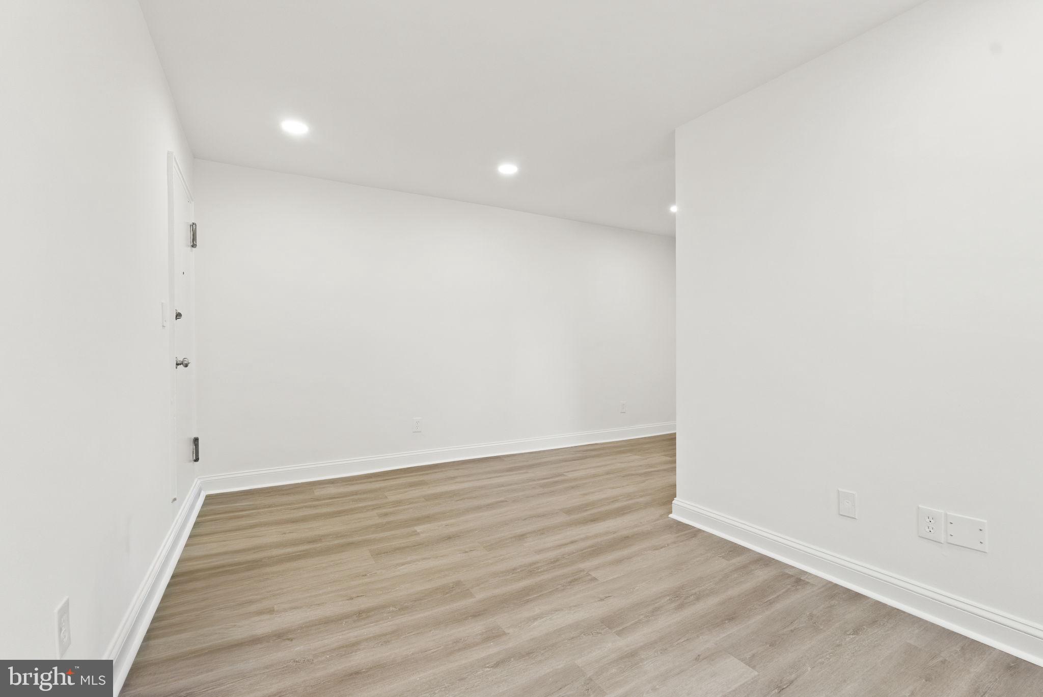 FARRINGTON PLACE - Residential