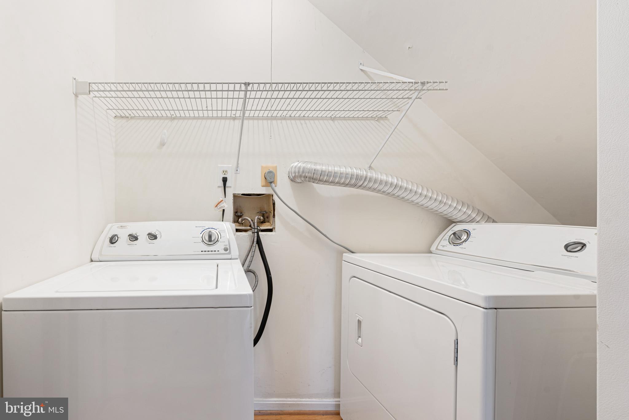 WILLOW COVE MANORS - Residential