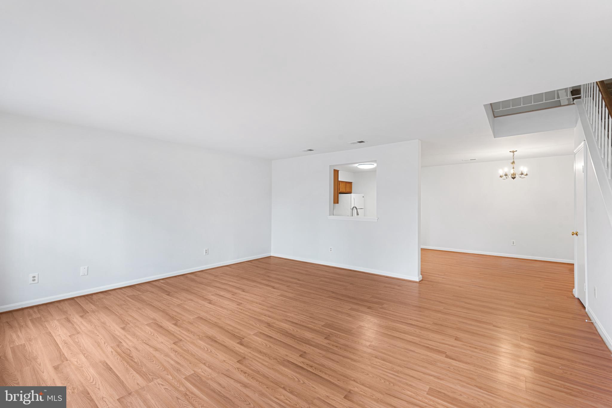 WILLOW COVE MANORS - Residential