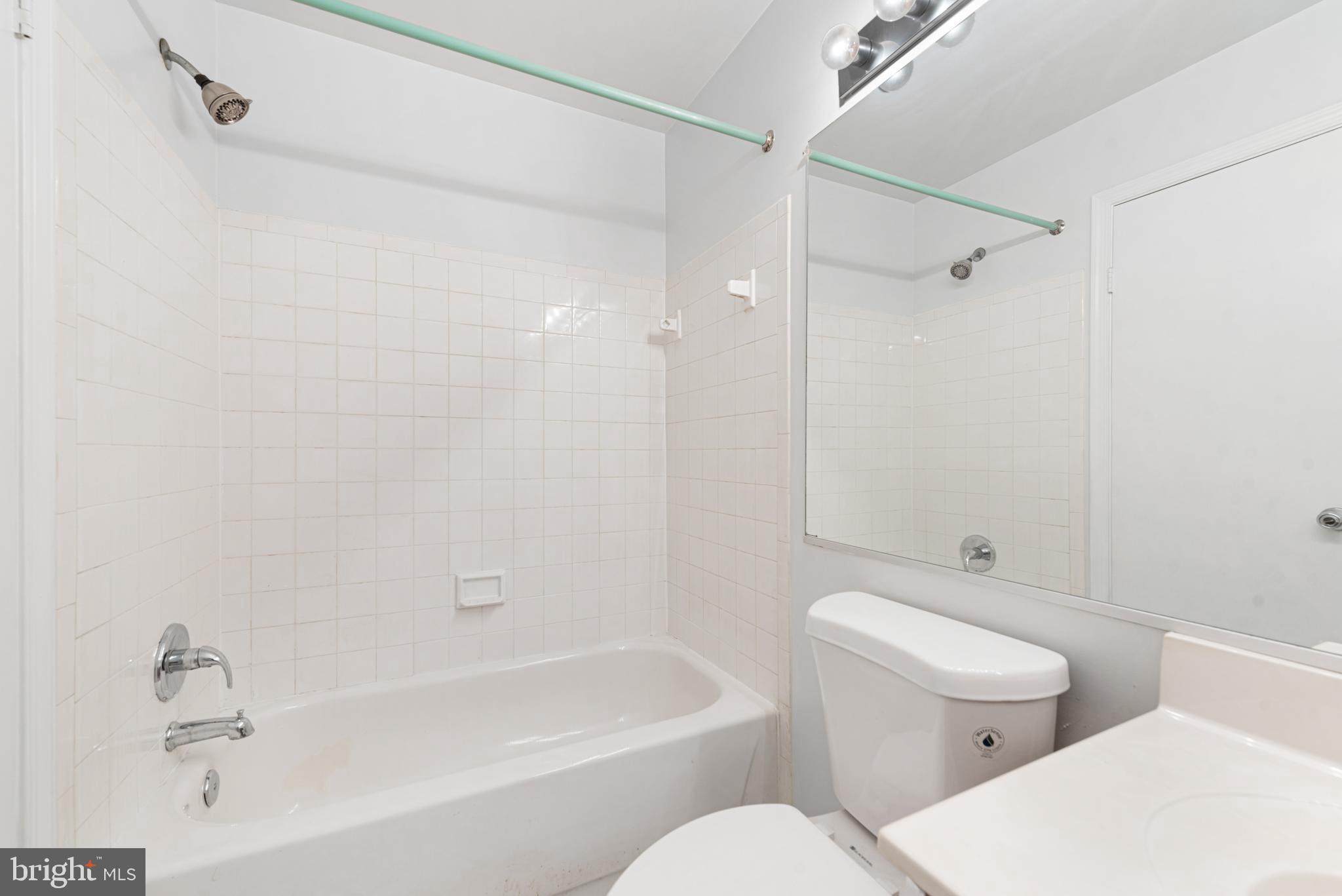 WILLOW COVE MANORS - Residential