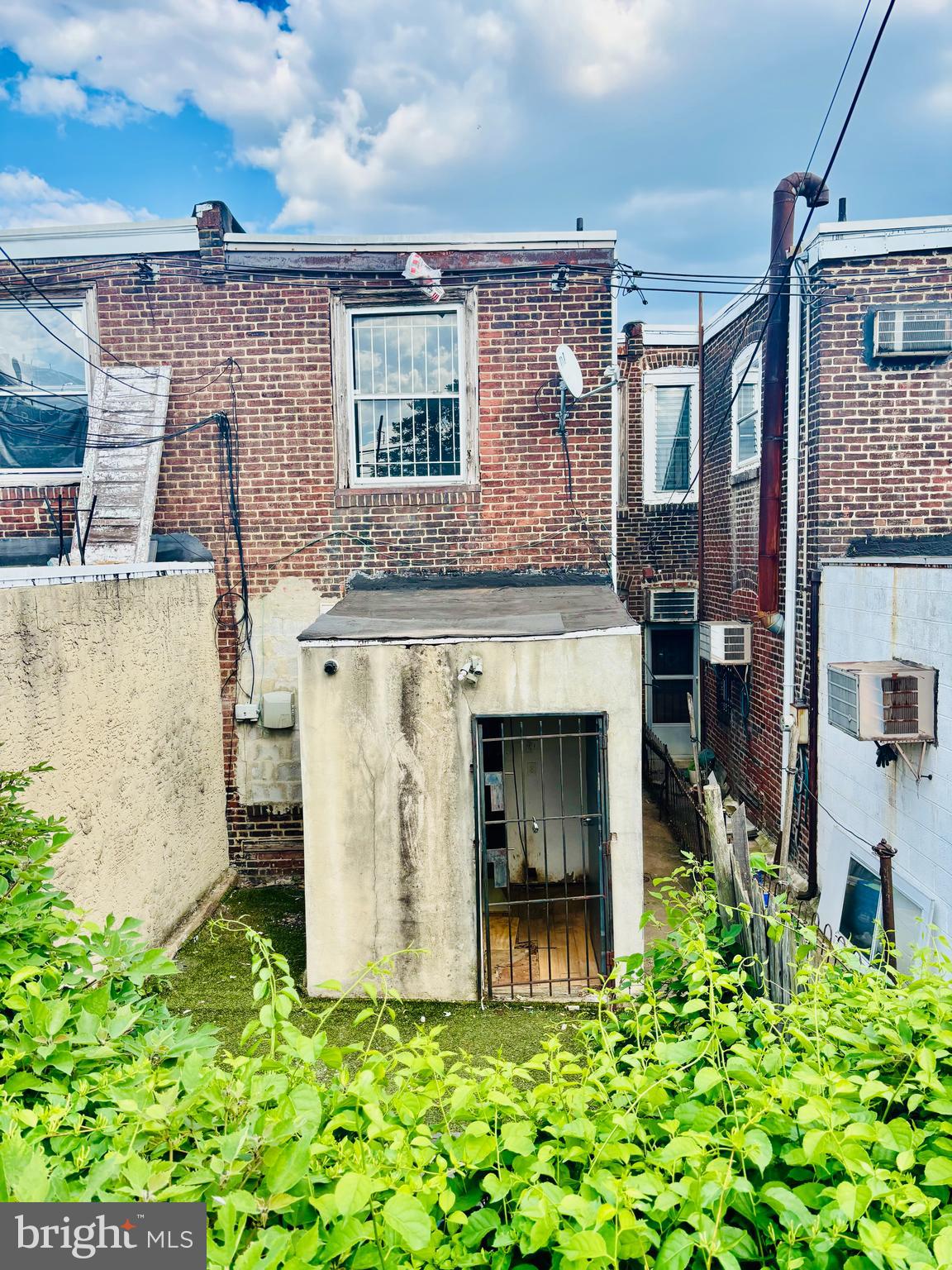HUNTING PARK - Commercial Sale