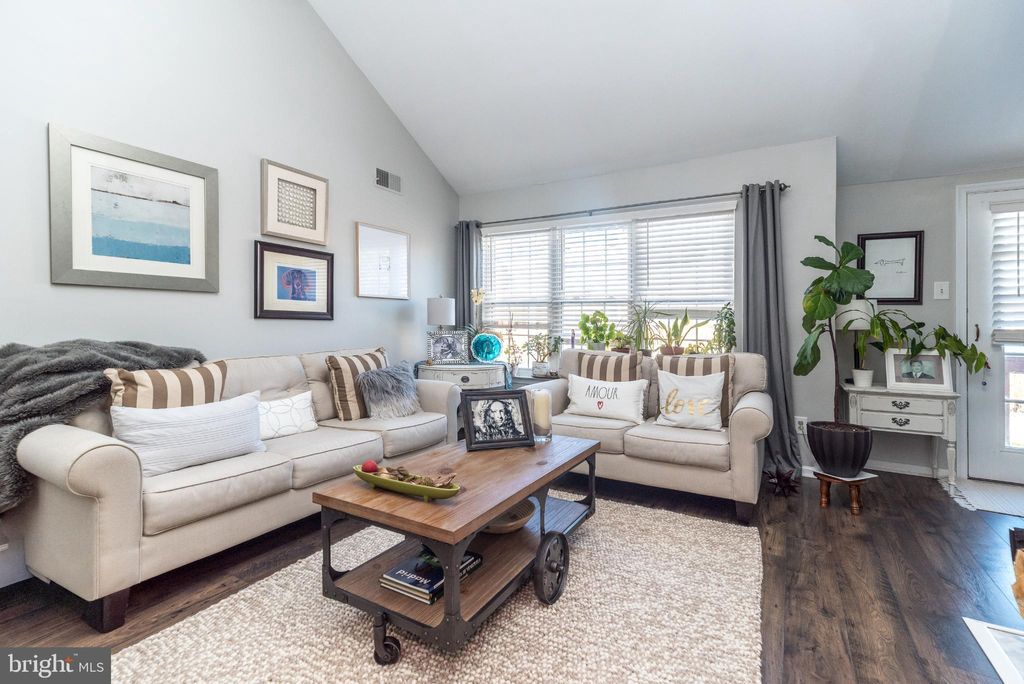 Photo of 42 Dogwood Lane #C-6, HORSHAM, PA 19044 (MLS # PAMC2163712)