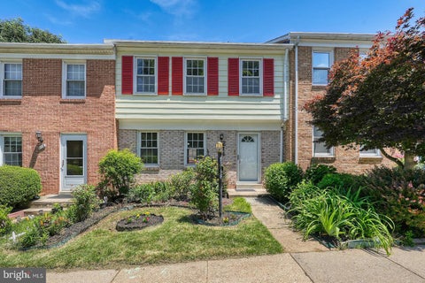 Townhouse For Sale - 214 Pender Place<br/> Montgomery County, ROCKVILLE, MD 20850