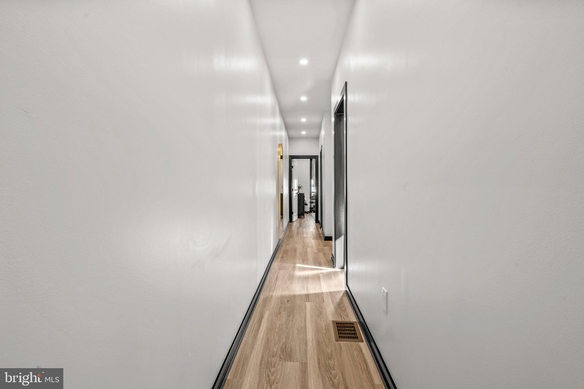 PHILADELPHIA (SOUTH) - Residential