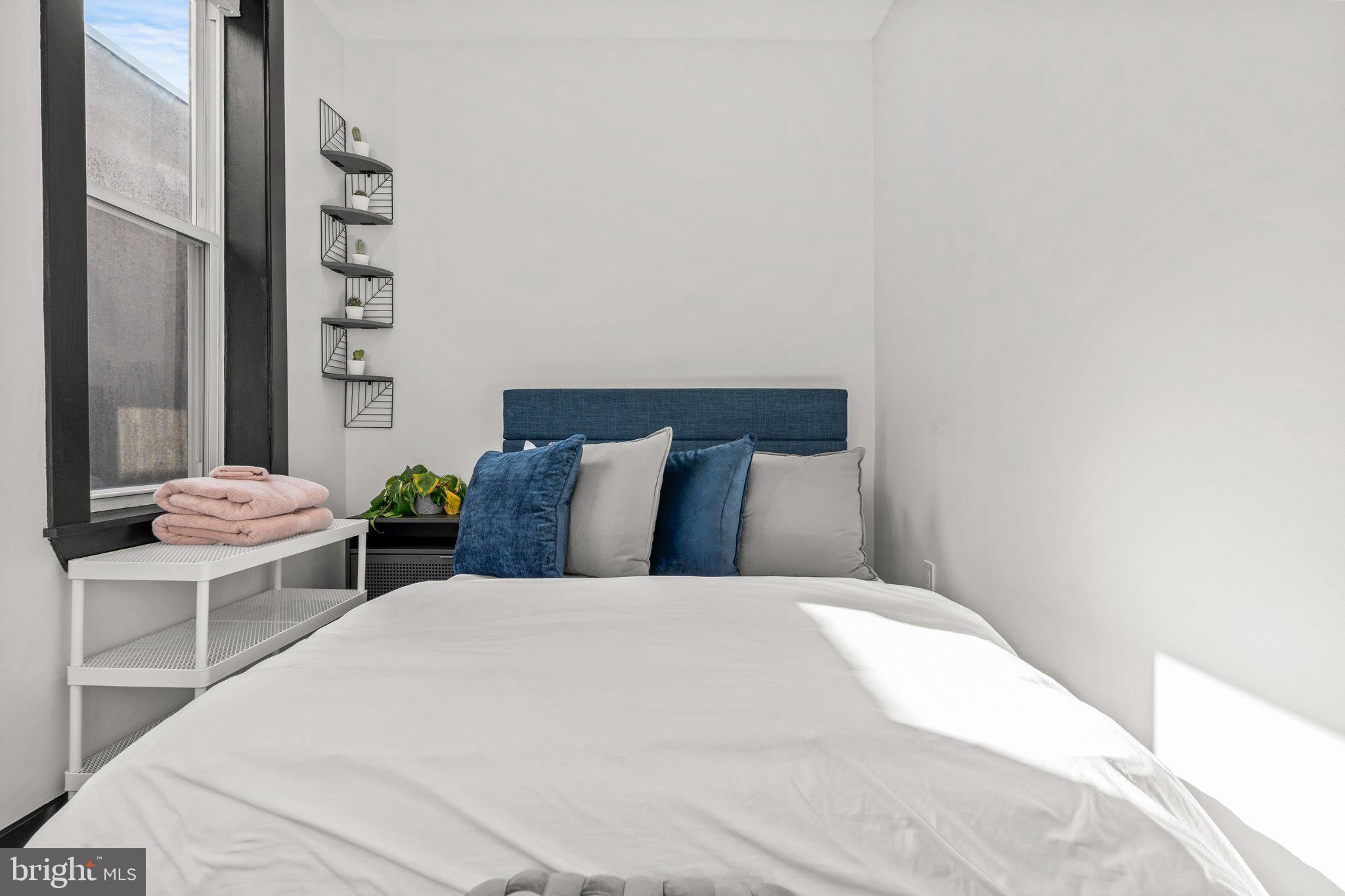 PHILADELPHIA (SOUTH) - Residential