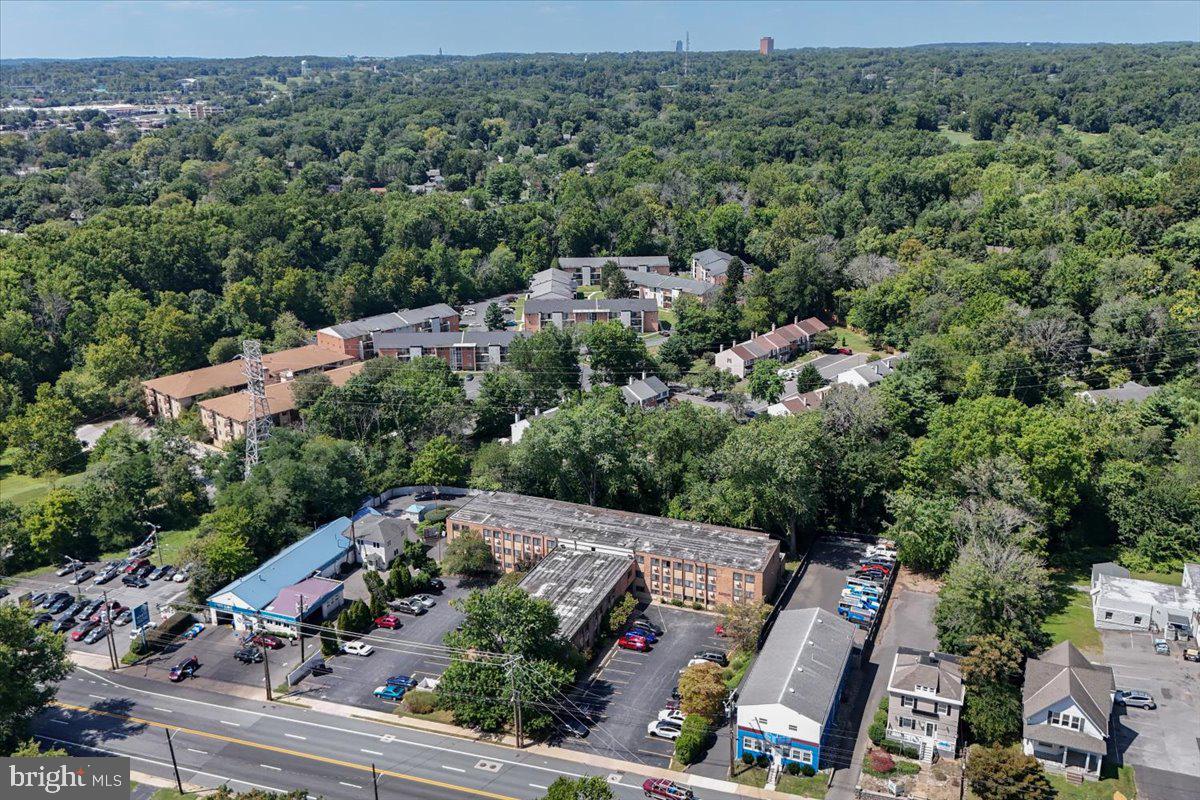 HERITAGE PLACE CON - Residential