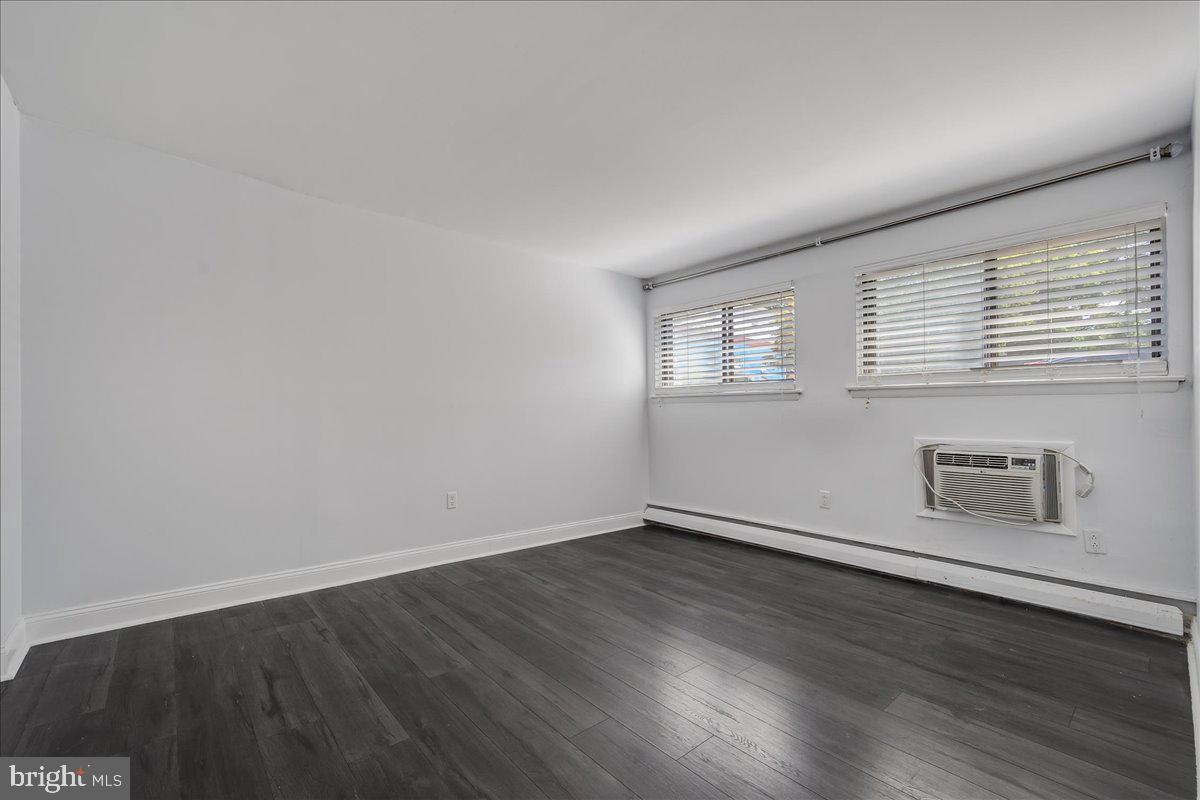 HERITAGE PLACE CON - Residential