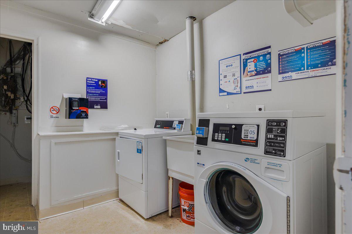 HERITAGE PLACE CON - Residential