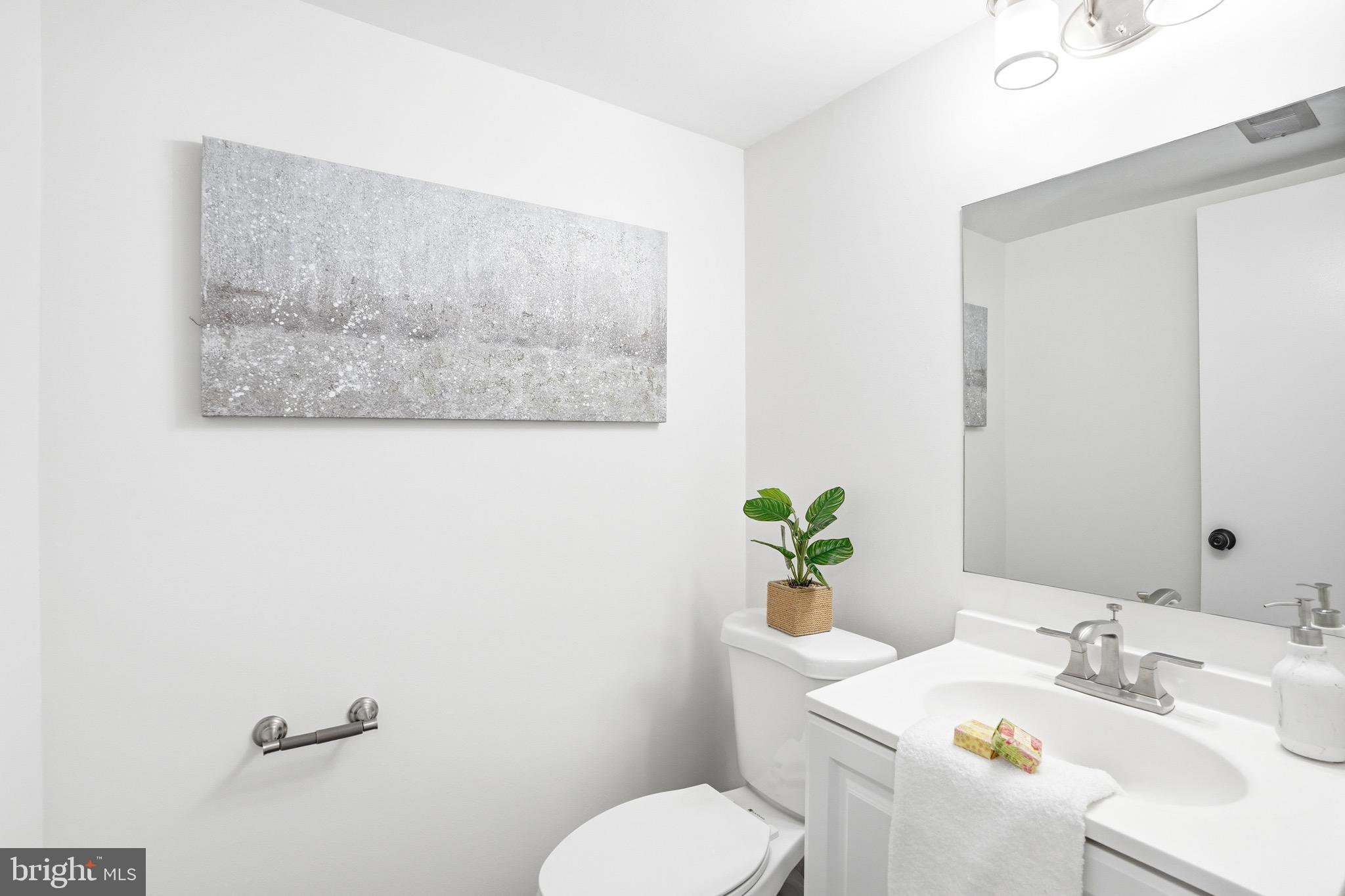 LAKE BRADDOCK - Residential