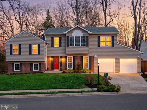 Lake Braddock 3 9502 WALLINGFORD DRIVE BURKE VA 22015