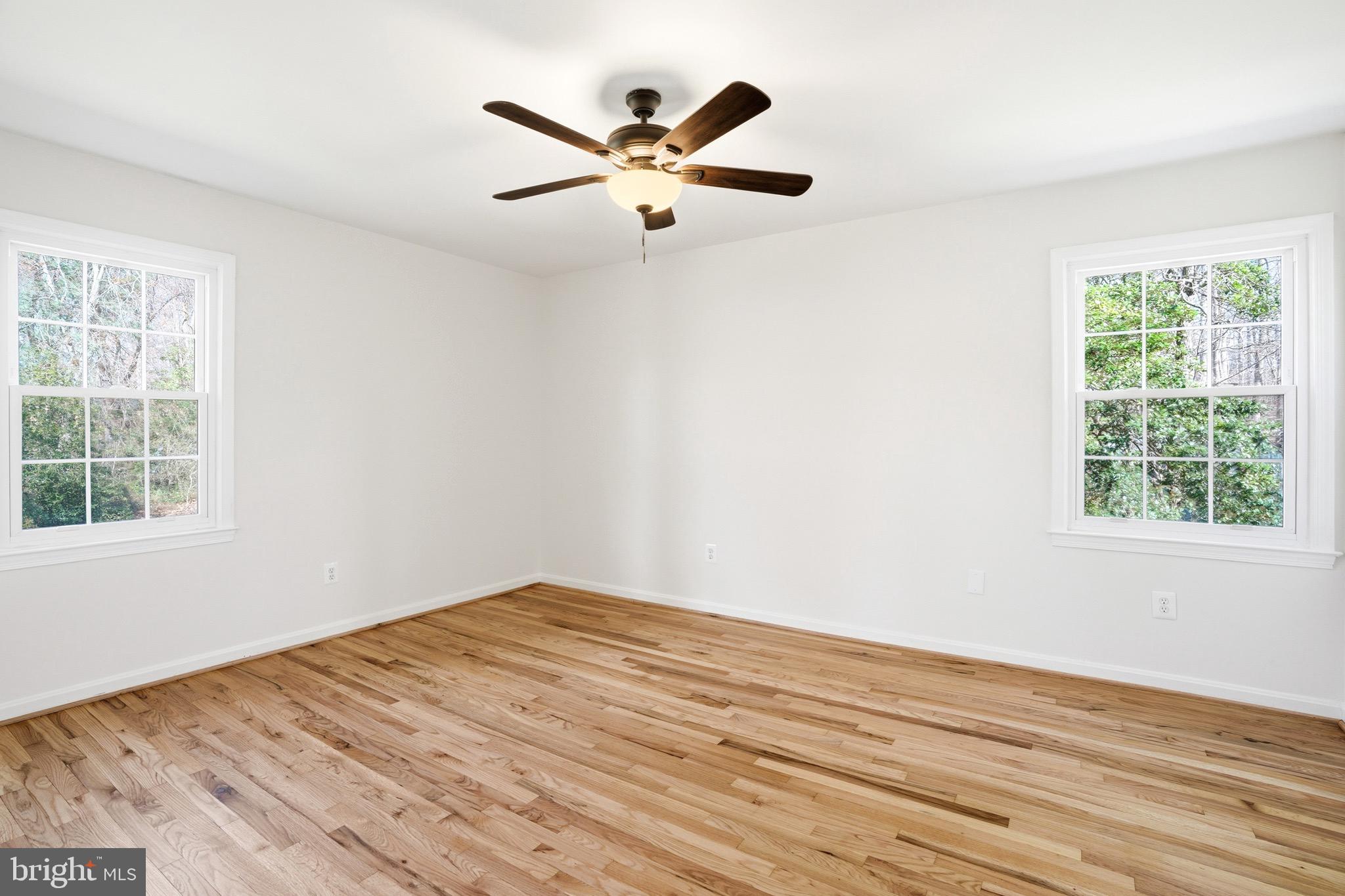 LAKE BRADDOCK - Residential