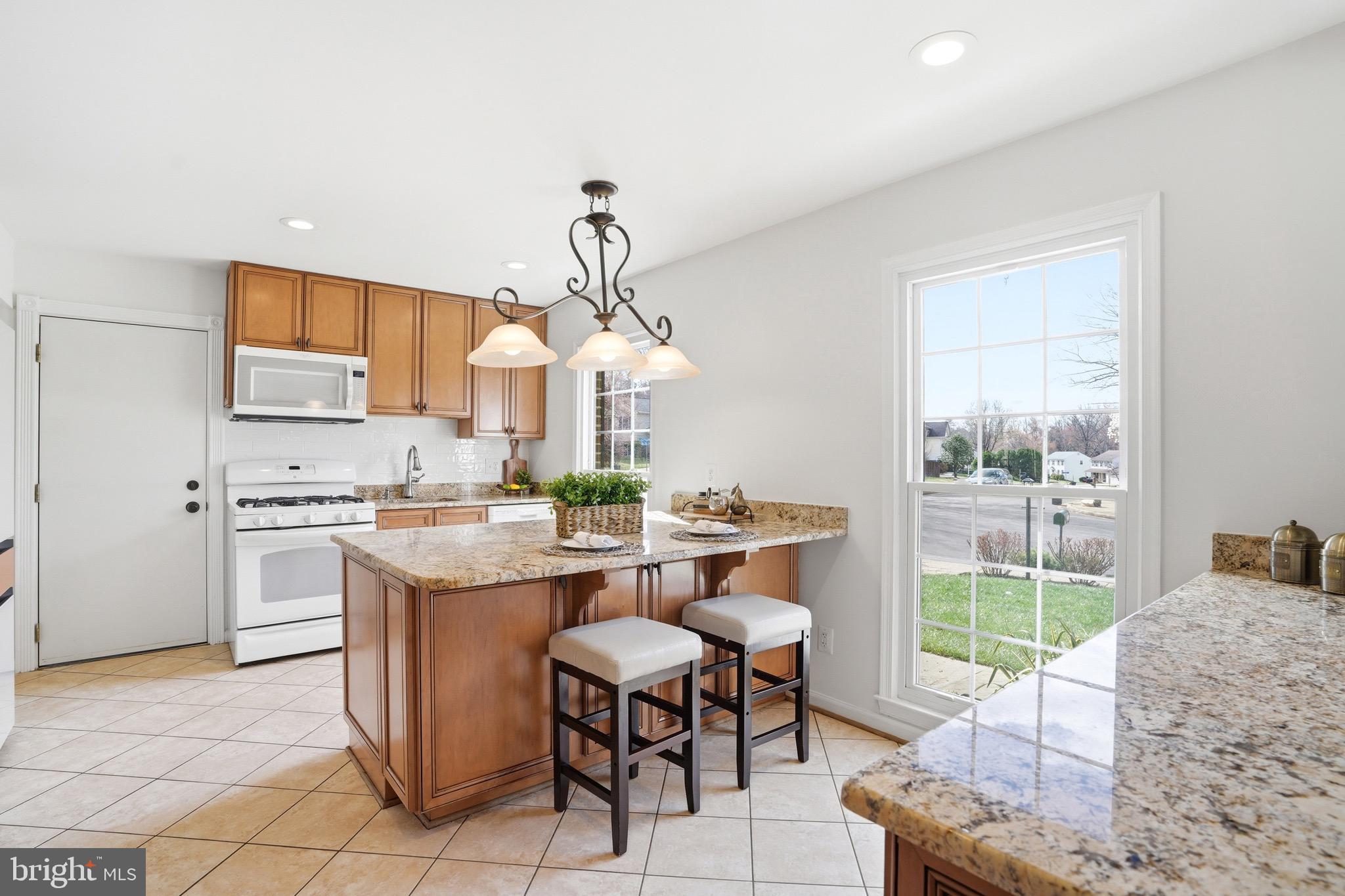 9502 WALLINGFORD DRIVE