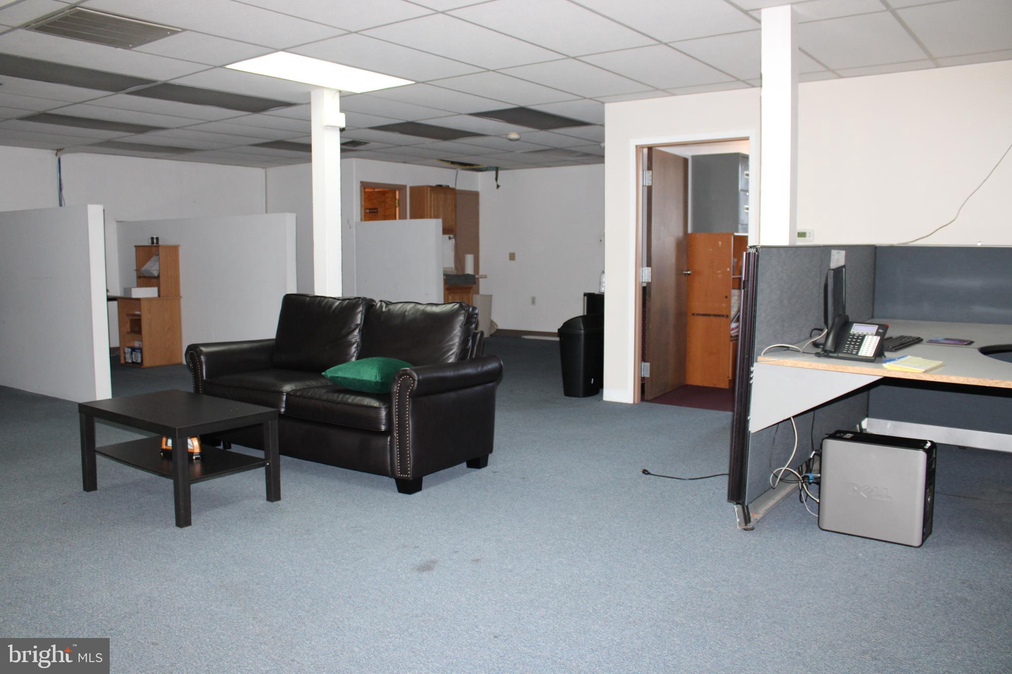 227, 229, 231 W BROAD STREET