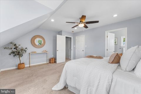 Tiny photo for 7400 Belclare Road, BALTIMORE, MD 21222 (MLS # MDBC2160926)