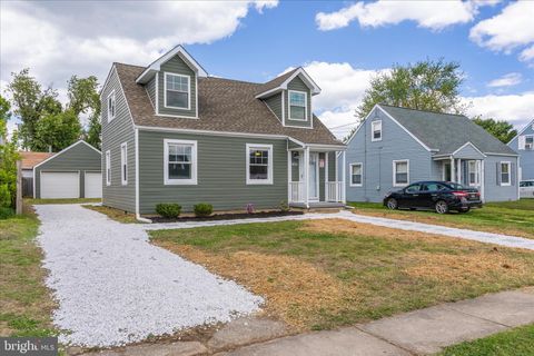 Photo of 7400 Belclare Road, BALTIMORE, MD 21222 (MLS # MDBC2160926)