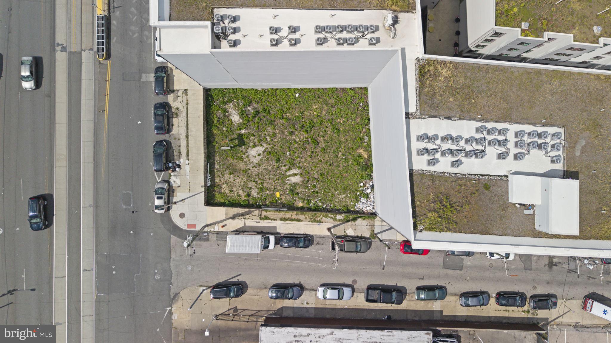 NORTHERN LIBERTIES - Land