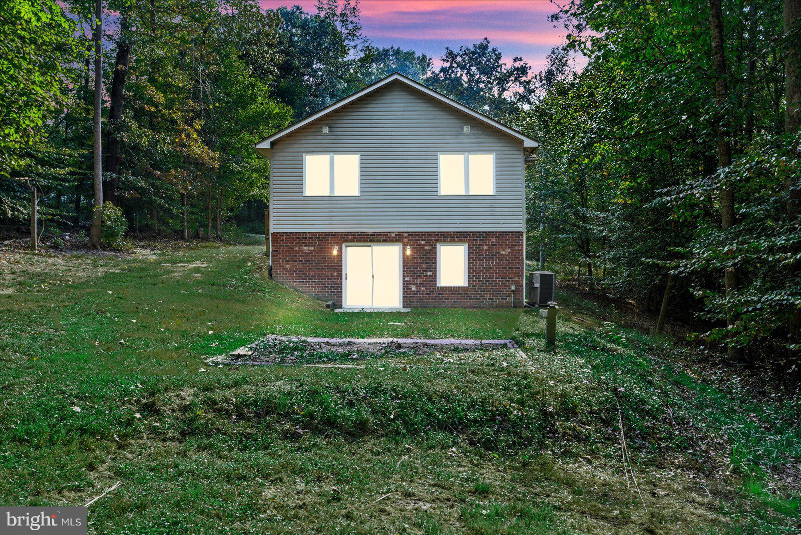 CAROLINE PINES - Residential